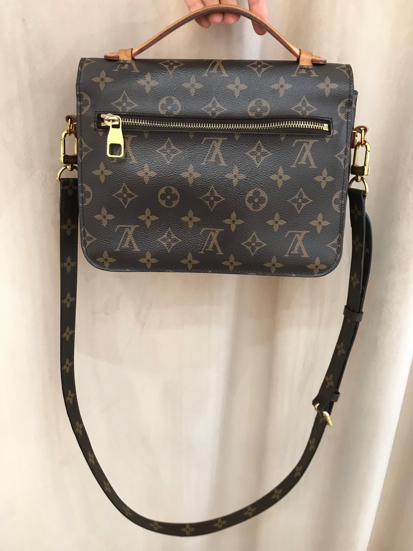 Louis Vuitton Metis
