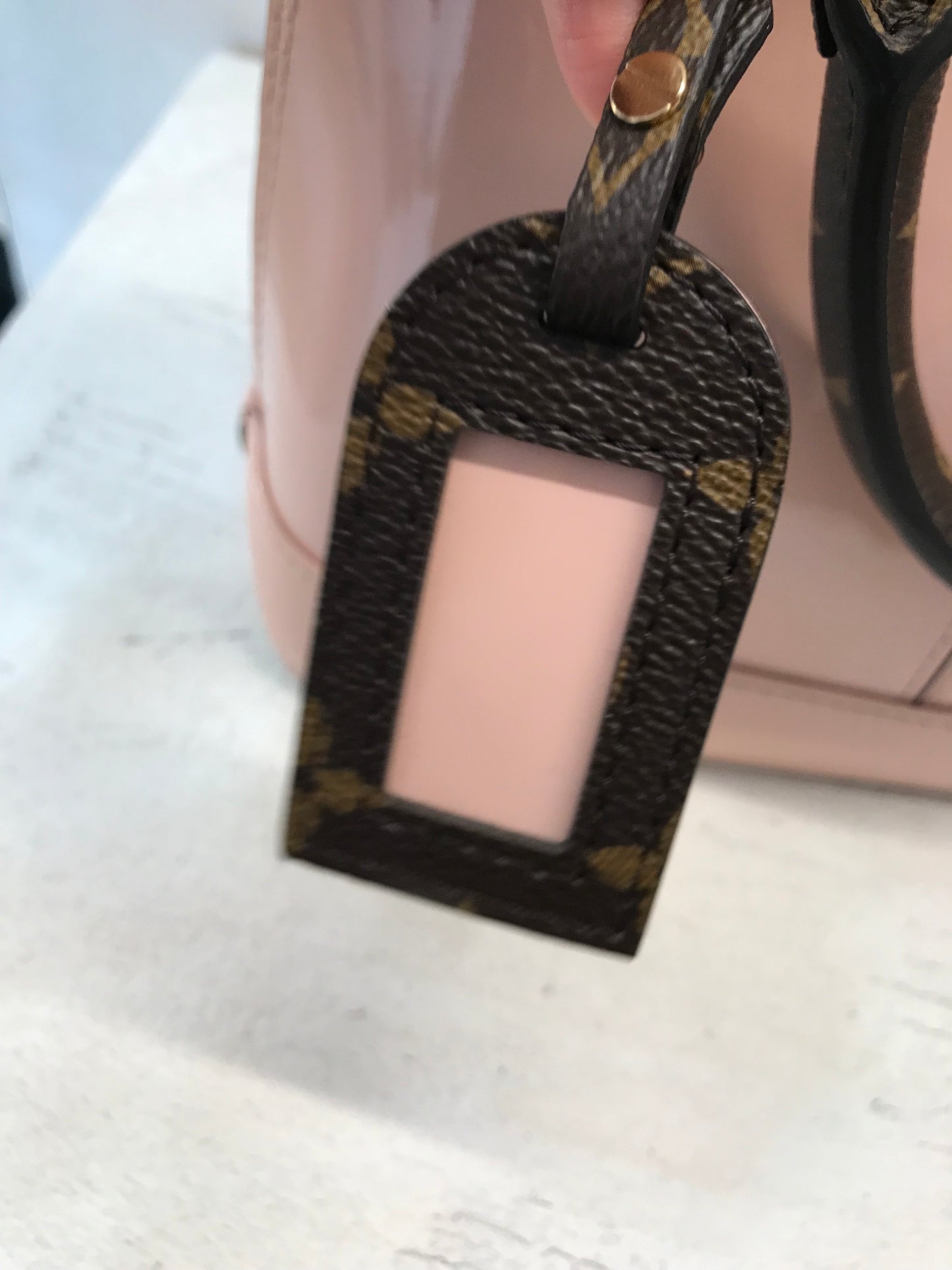 Louis Vuitton Alma