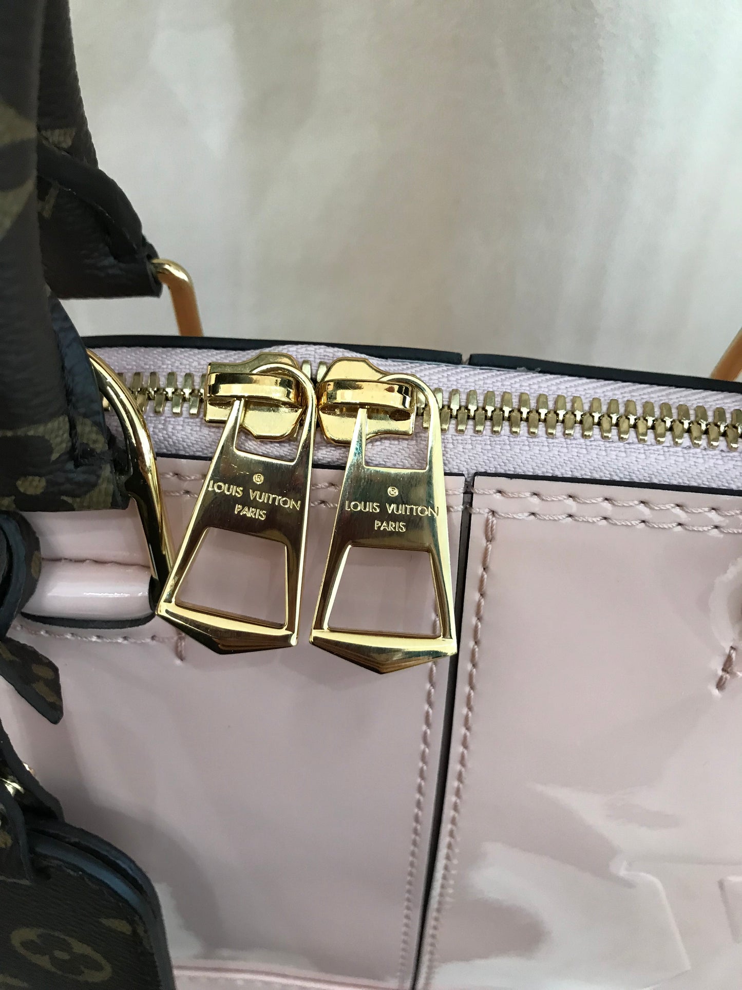 Louis Vuitton Alma