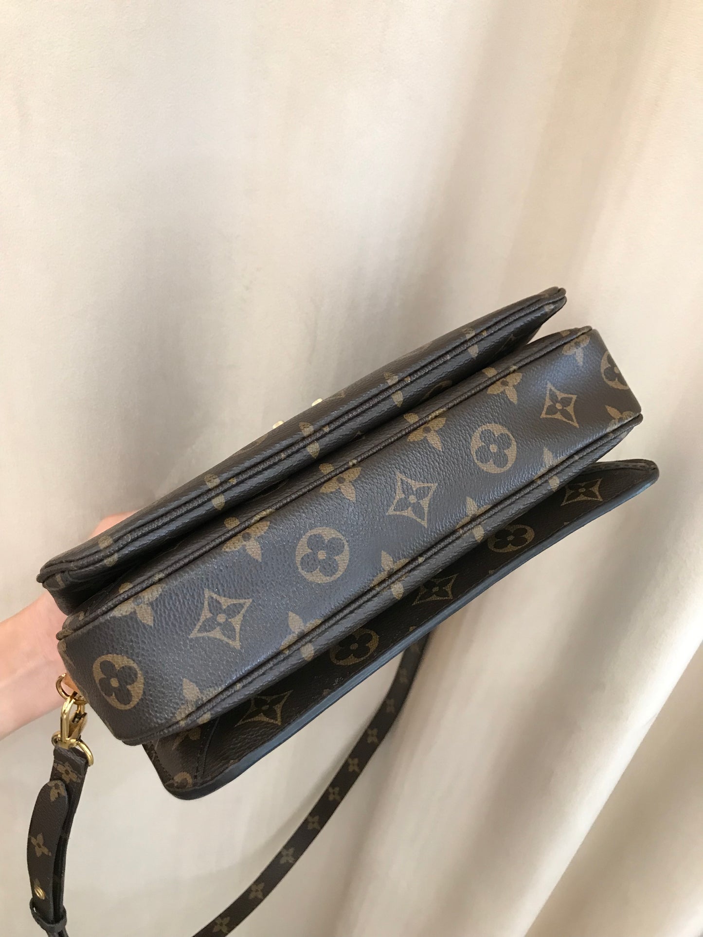 Louis Vuitton Metis