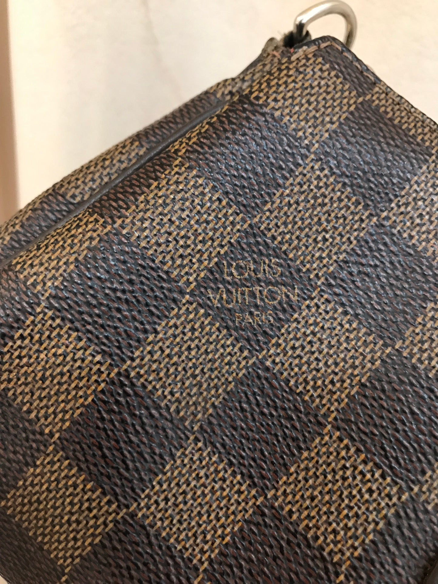 Louis Vuitton Eva Damier