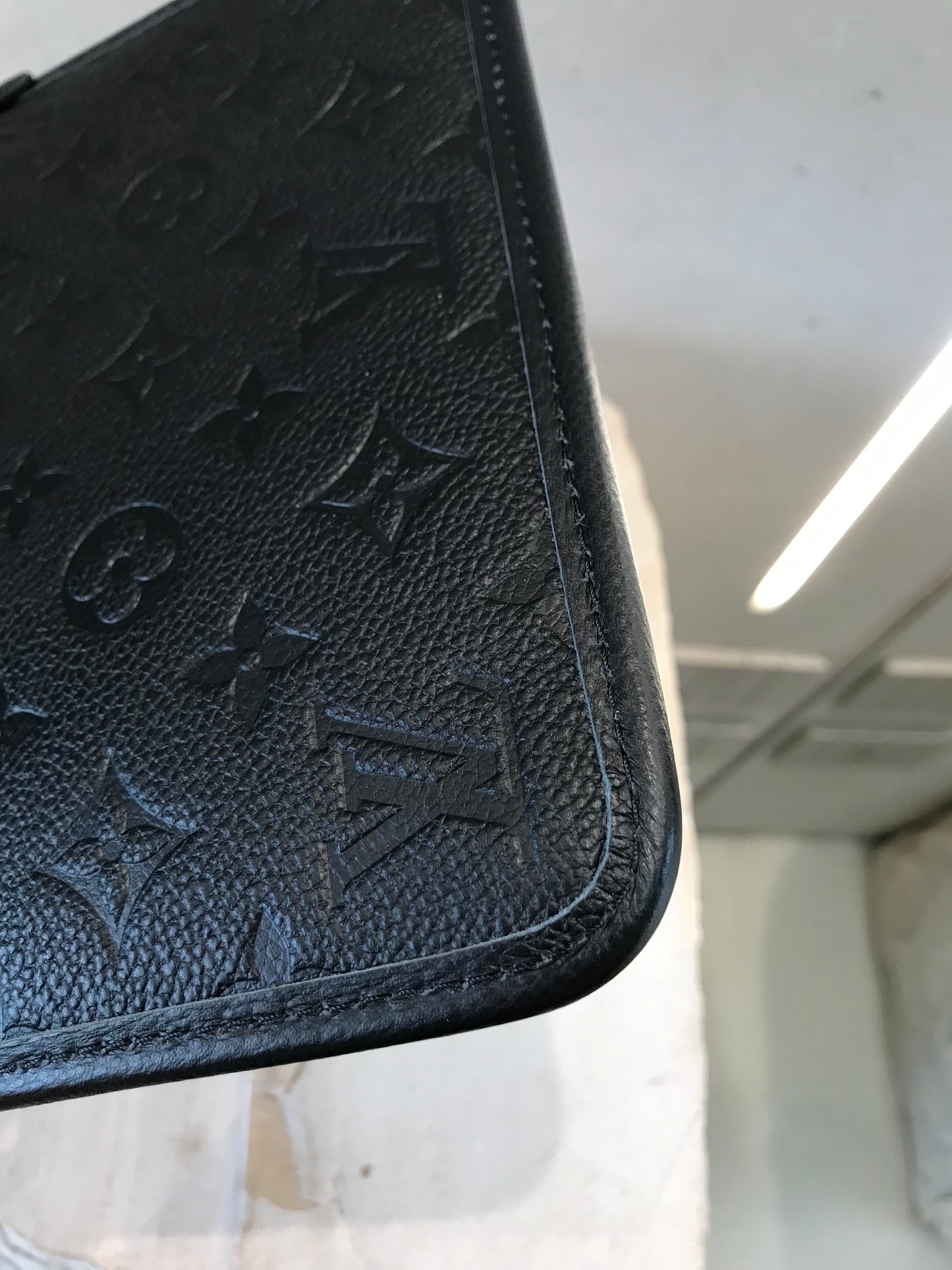 Louis Vuitton CarryAll tg PM
