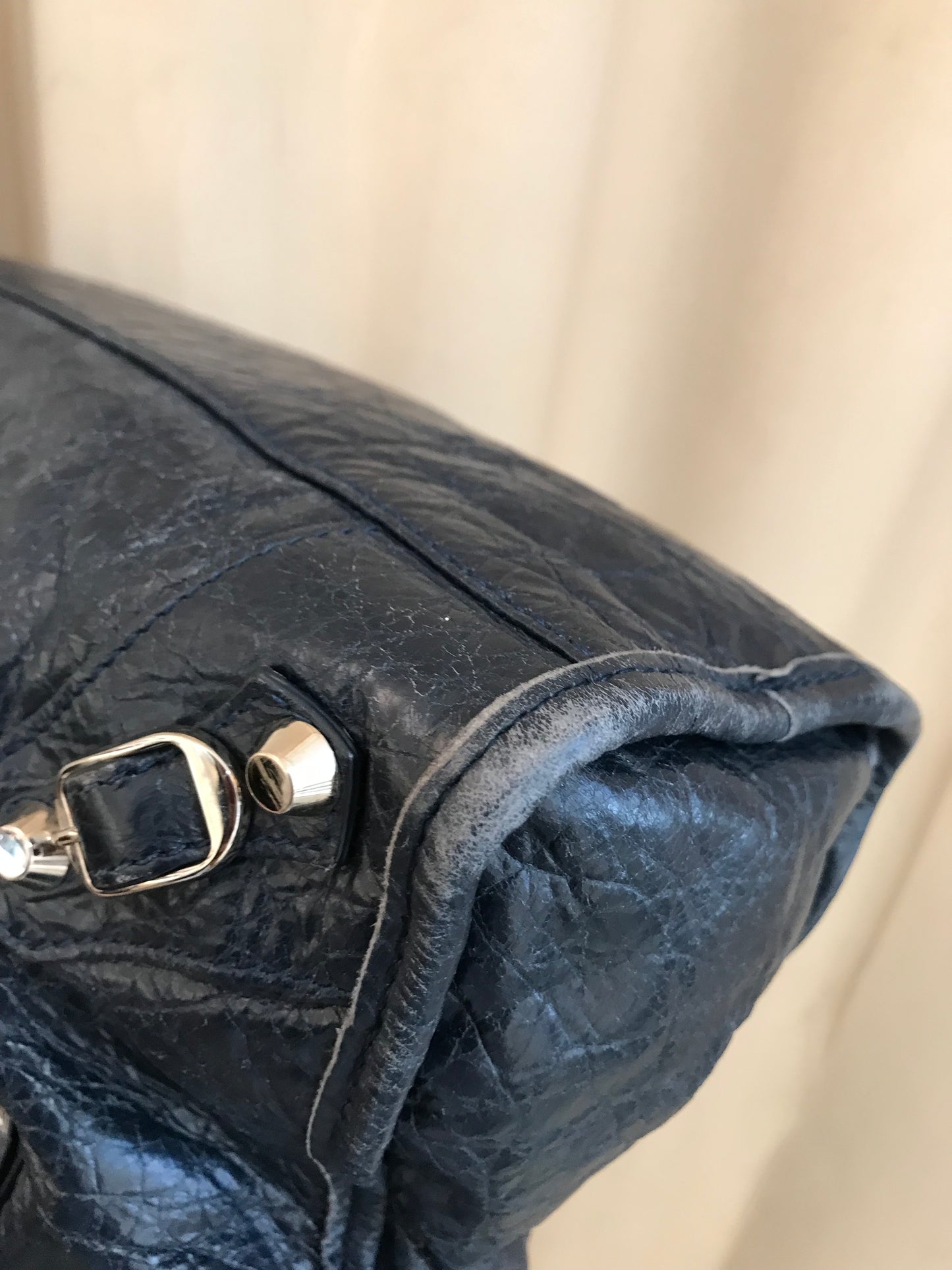 Balenciaga City Tg Media