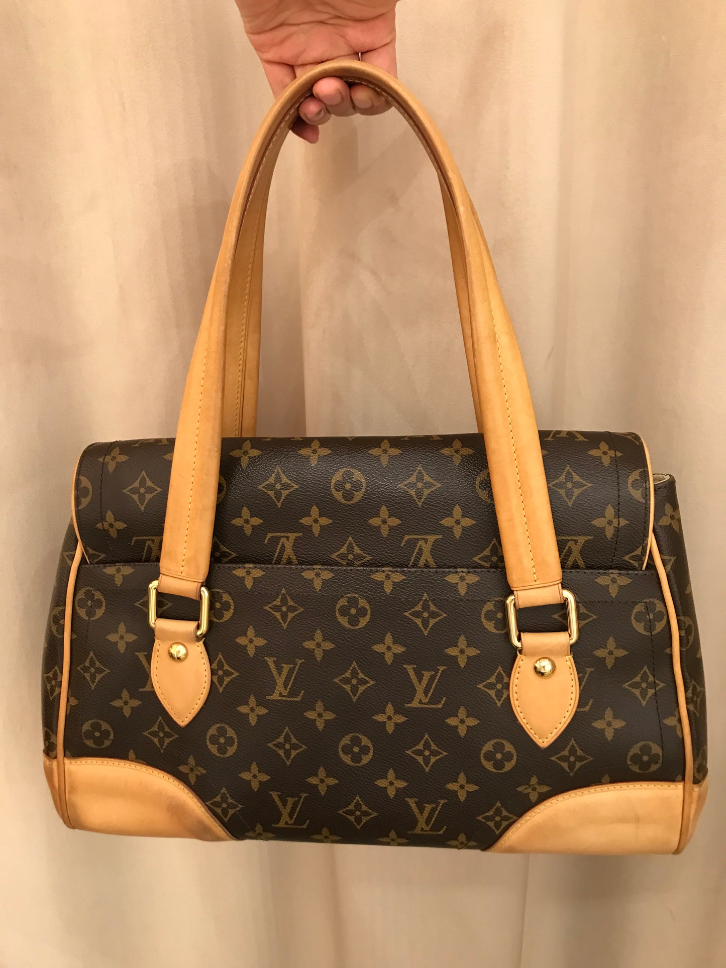 Louis Vuitton Beverly