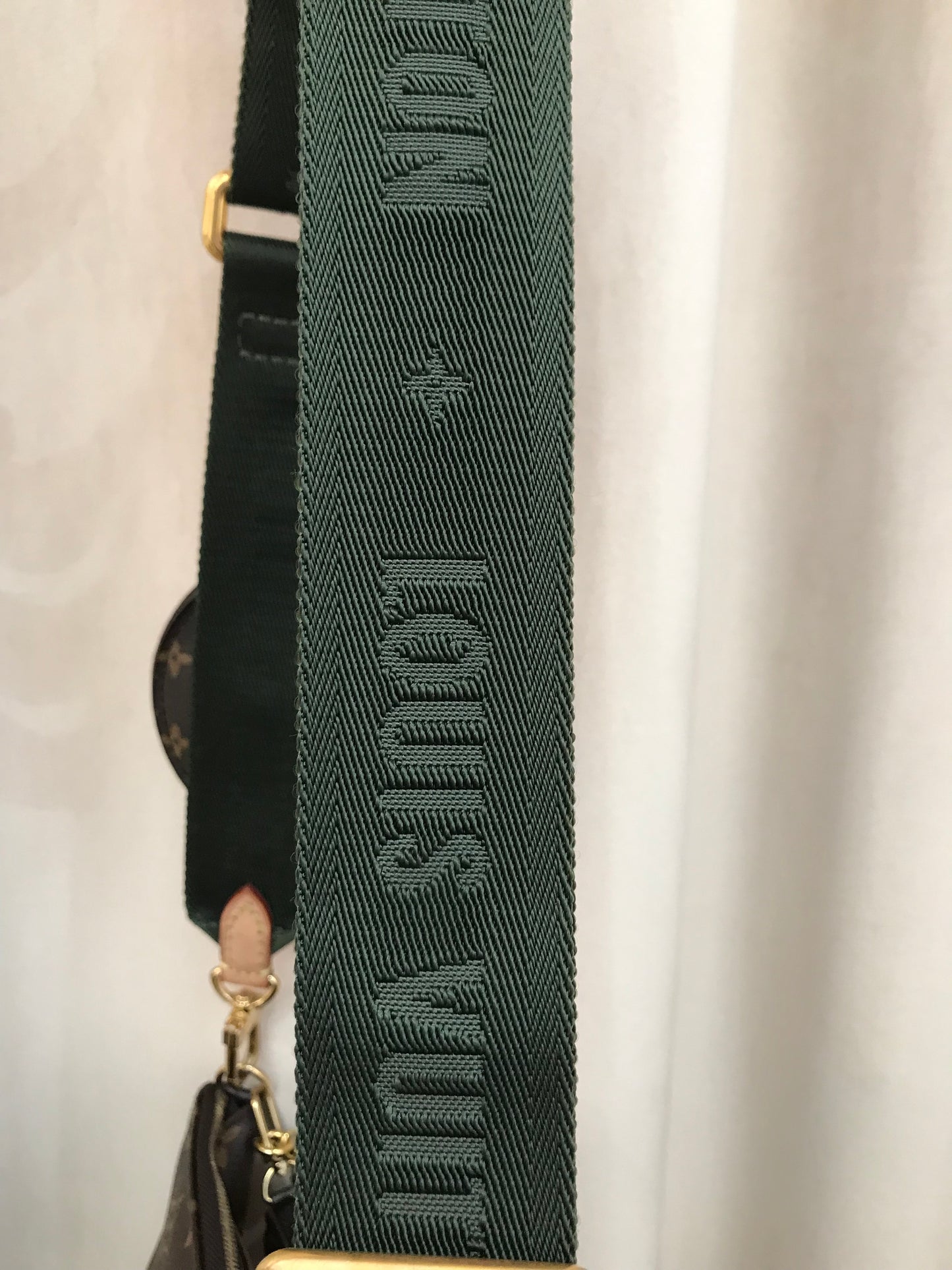 Louis Vuitton Multipochette