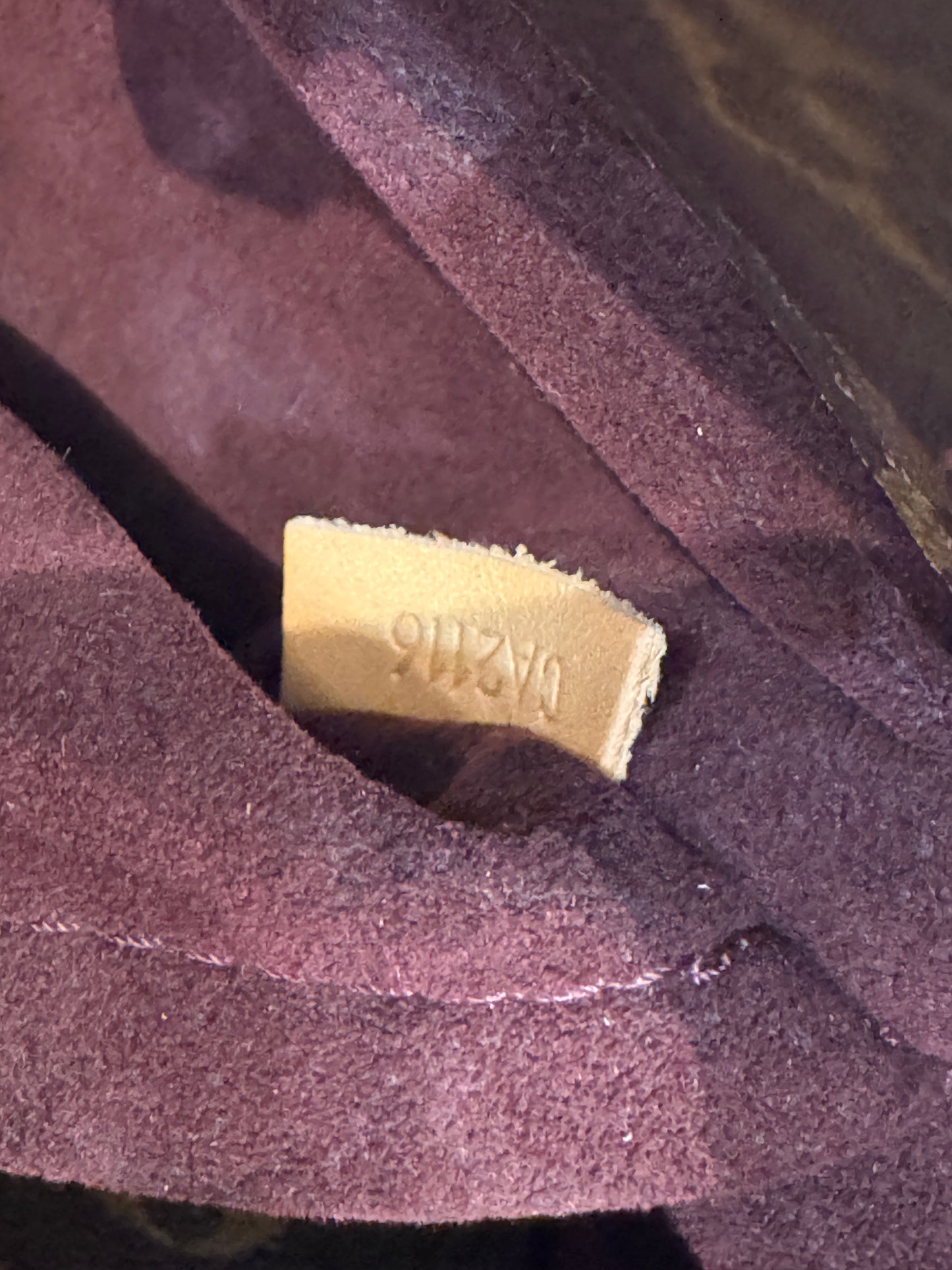 Loui Vuitton Montaigne tg PM