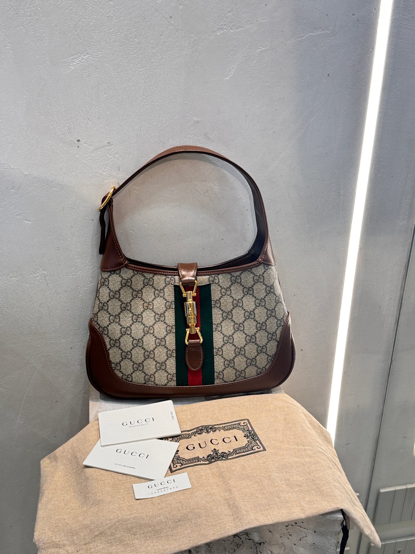 Gucci Jackie