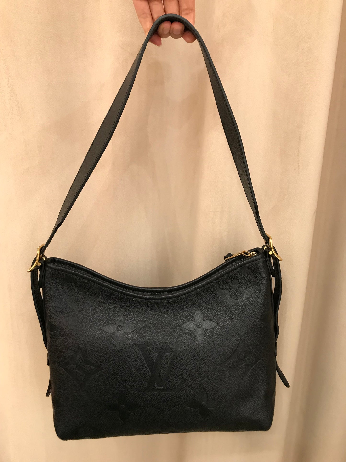 Louis Vuitton CarryAll tg PM