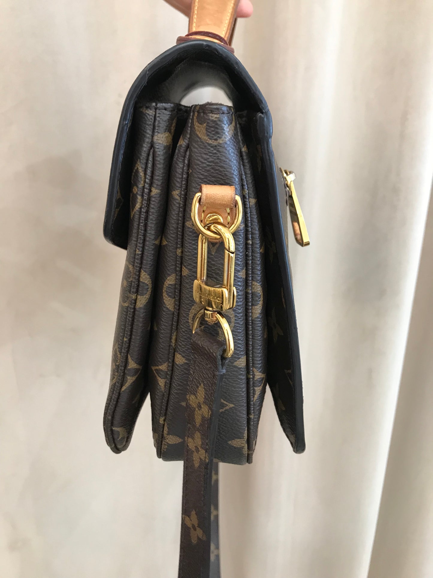 Louis Vuitton Metis