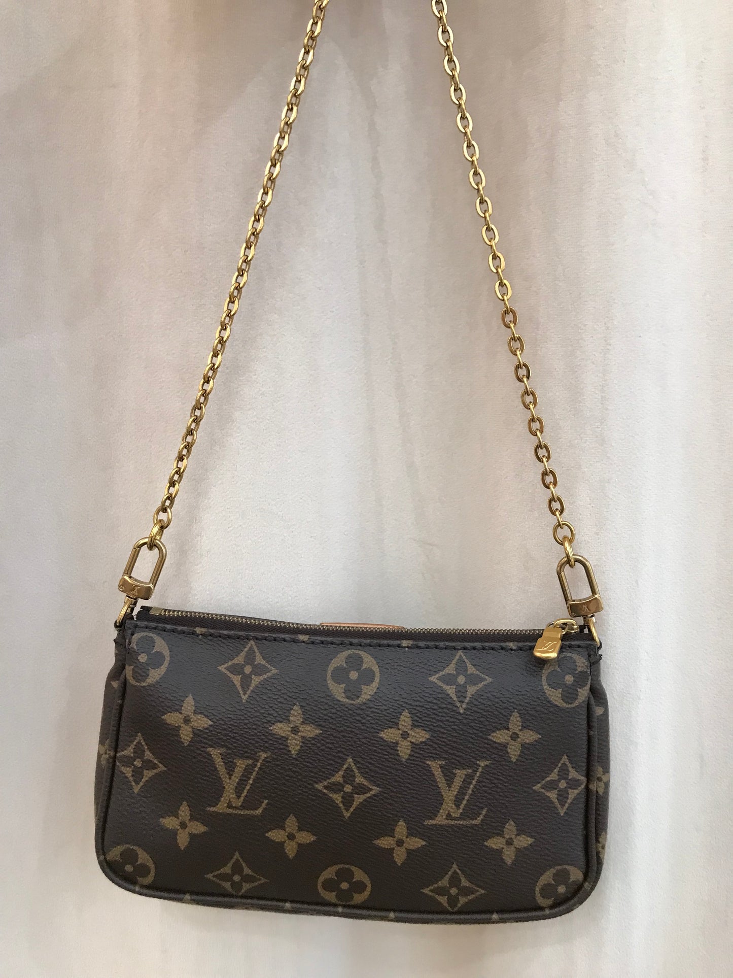 Louis Vuitton Multipochette