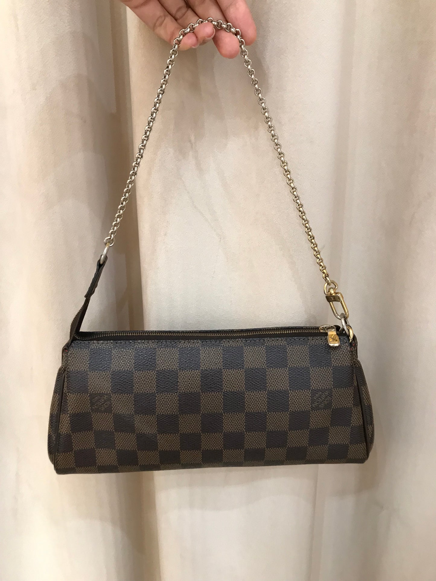 Louis Vuitton Eva Damier