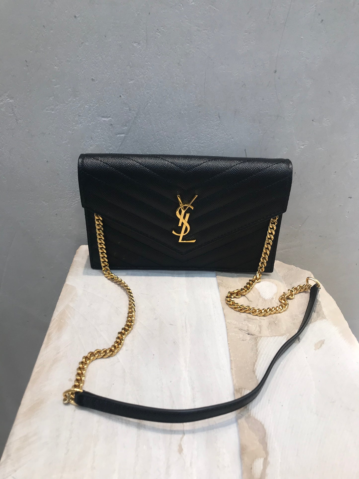 Saint Laurent Cassandre