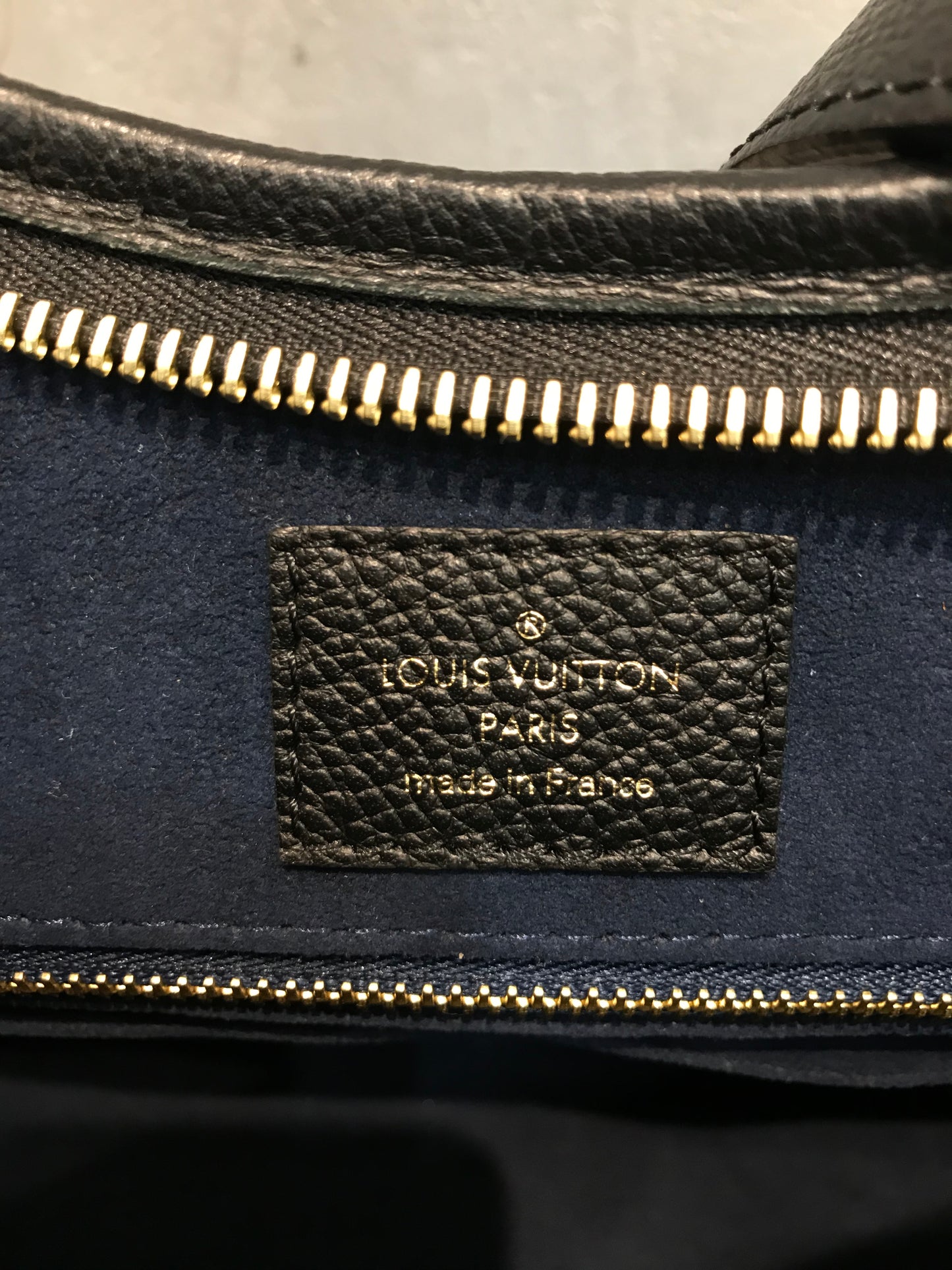 Louis Vuitton CarryAll tg PM