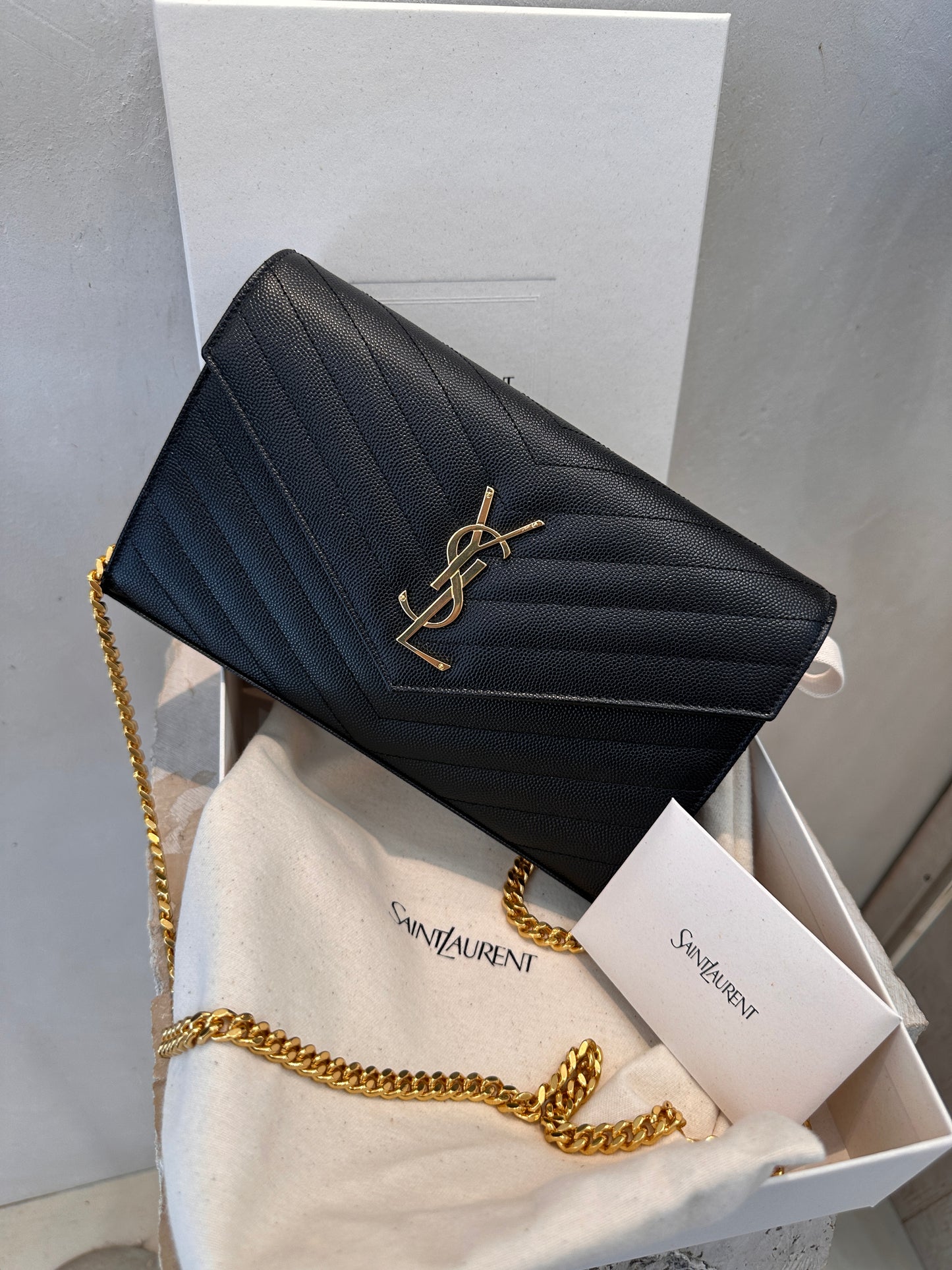 YSL POCHETTE CON CATENA CASSANDRE