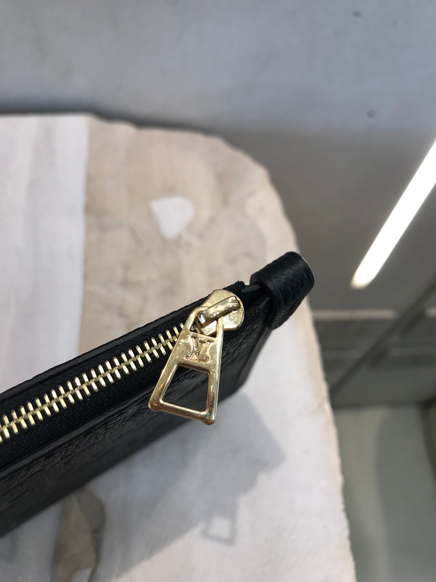 Louis Vuitton CarryAll tg PM