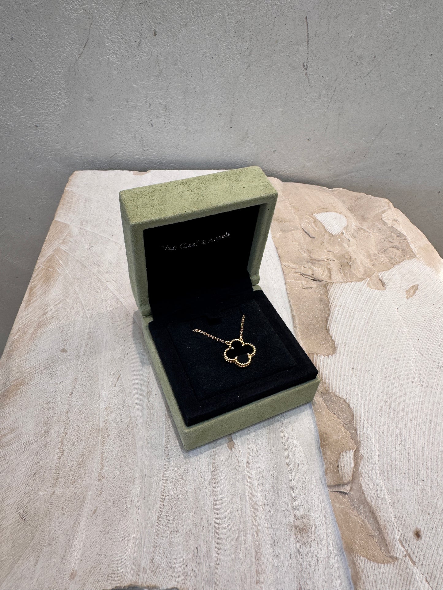 Van Cleef&Arpels Collana
