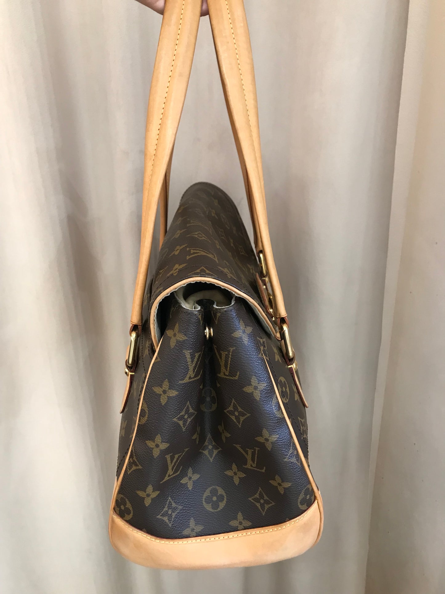 Louis Vuitton Beverly