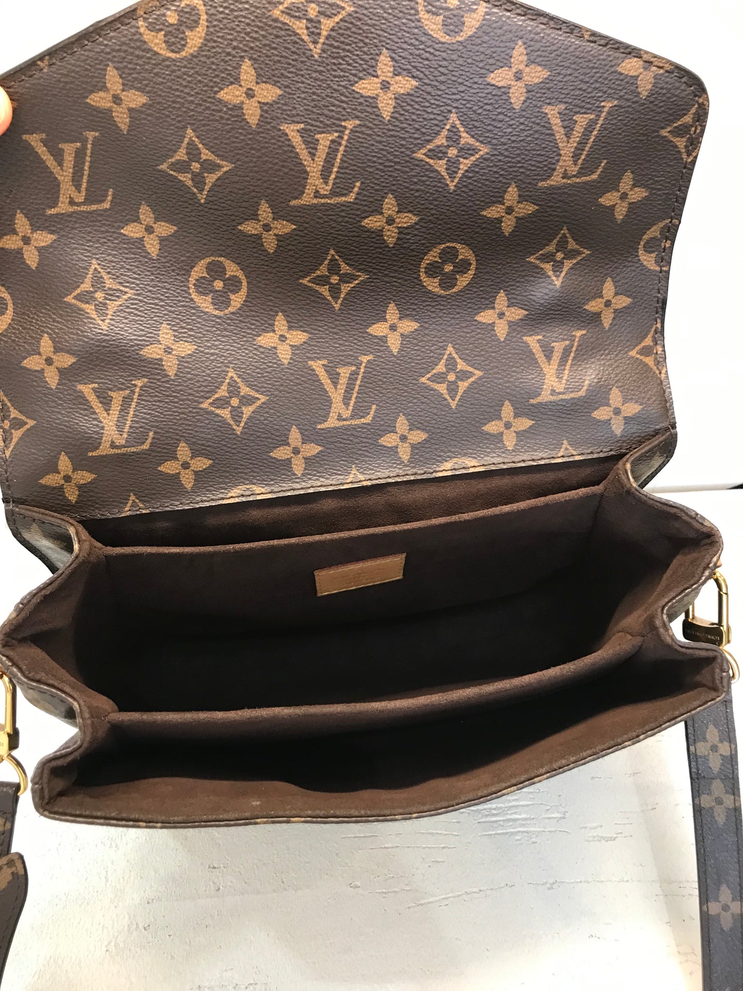 Louis Vuitton Metis
