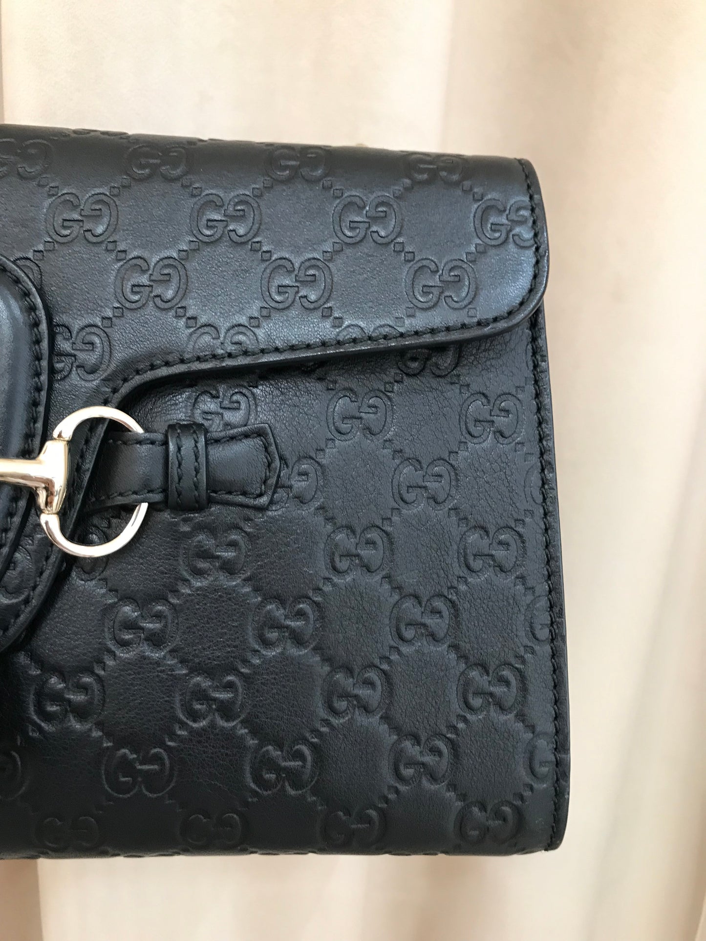 Gucci Emily