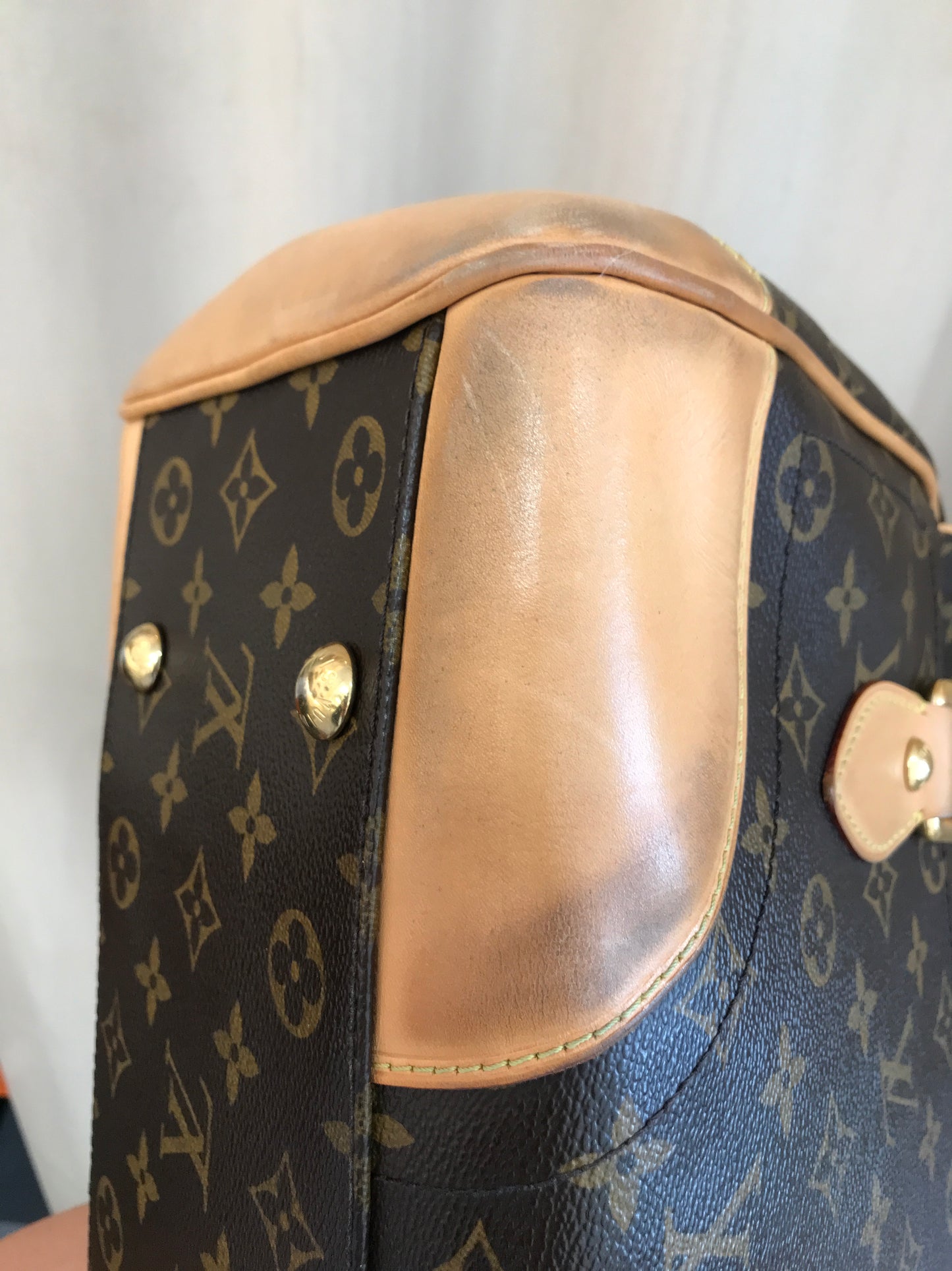 Louis Vuitton Beverly