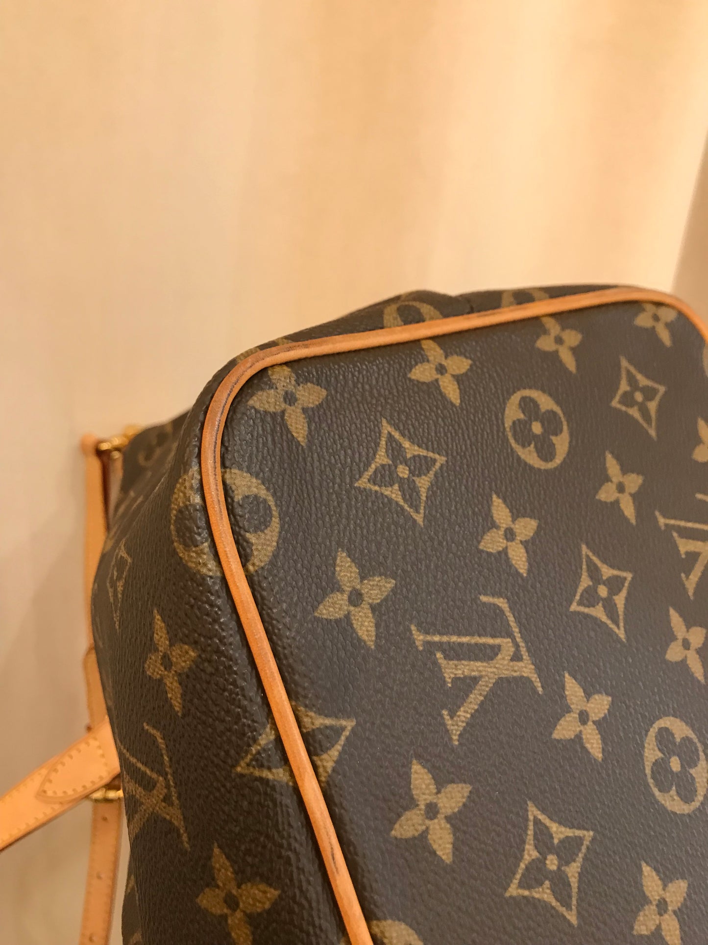 Louis Vuitton Palermo