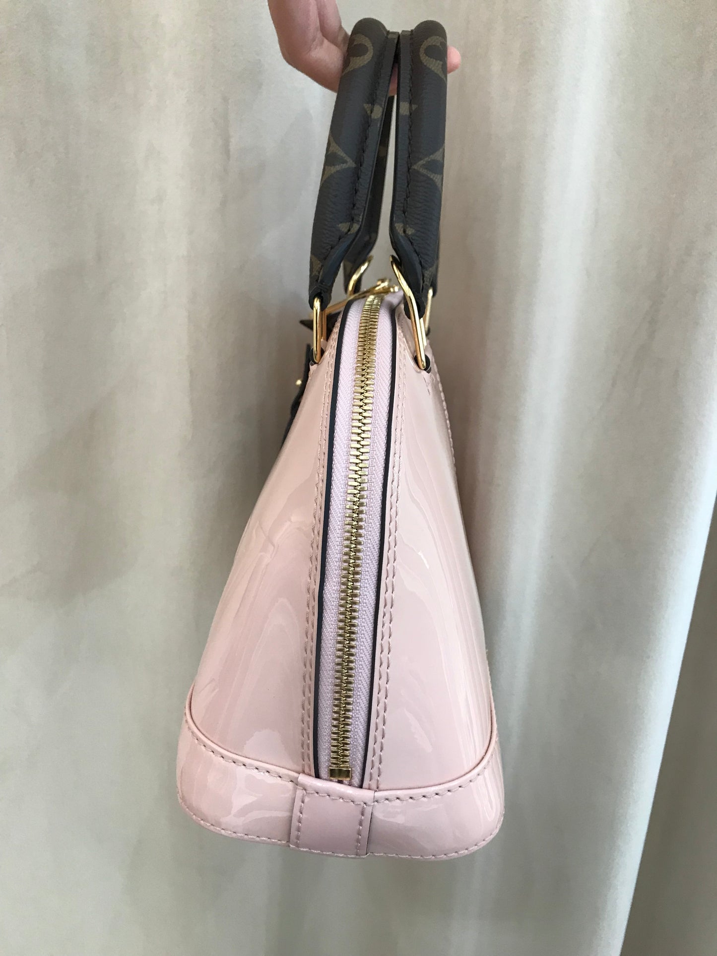 Louis Vuitton Alma