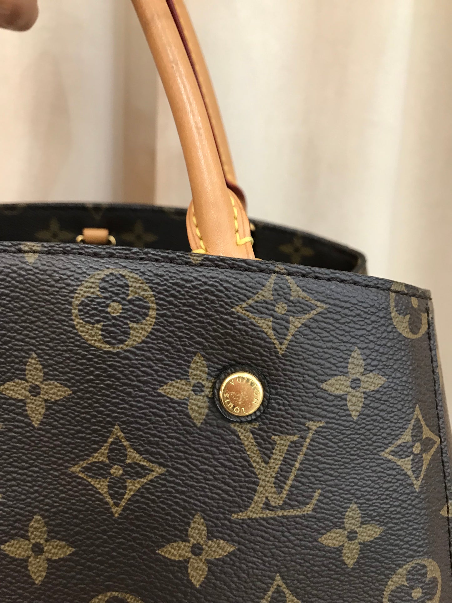 Louis Vuitton Montaigne tg Media