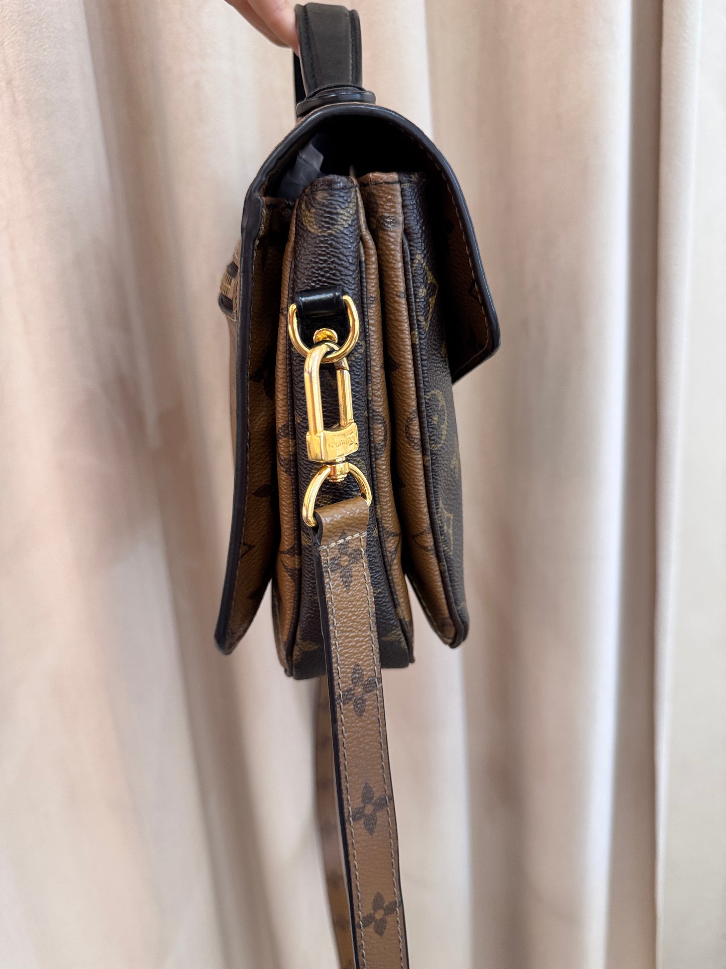 Louis Vuitton Metis Reverse