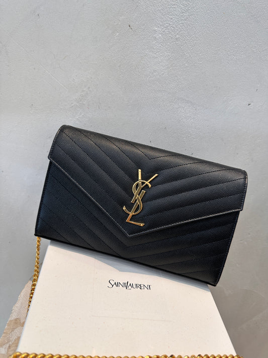 YSL POCHETTE CON CATENA CASSANDRE