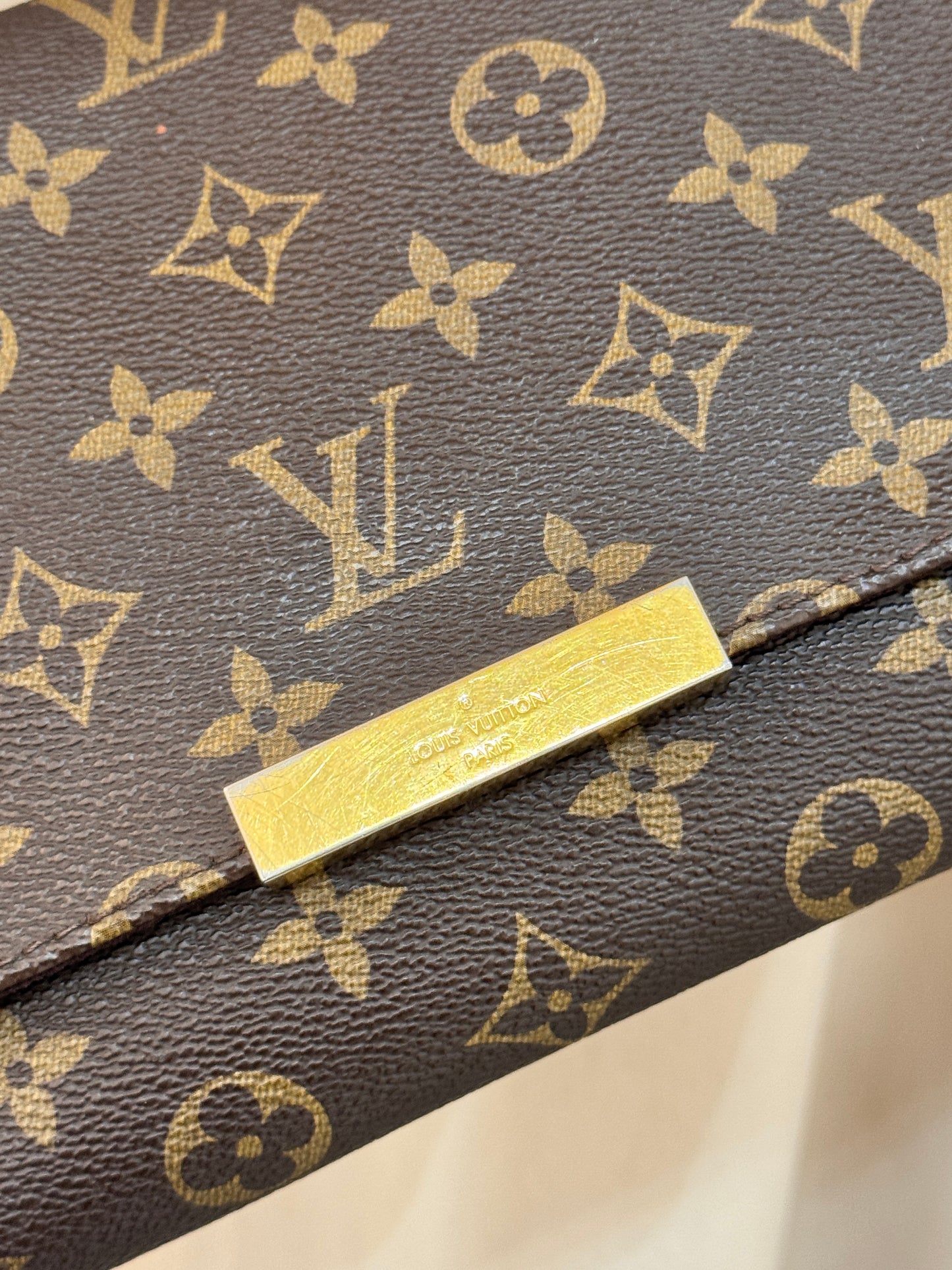 Louis Vuitton Favorite