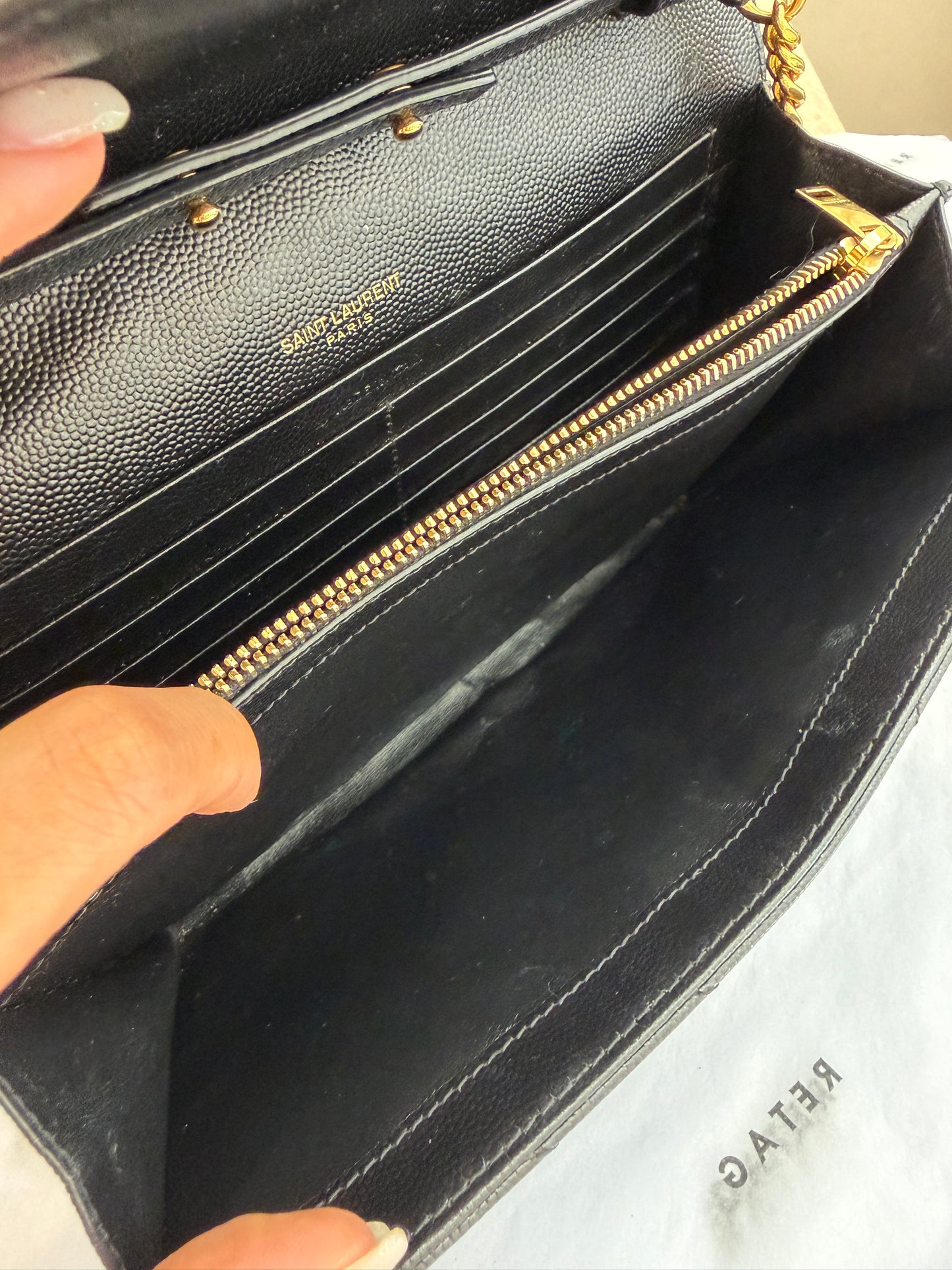 Saint Laurent Pochette con Catena Cassandre