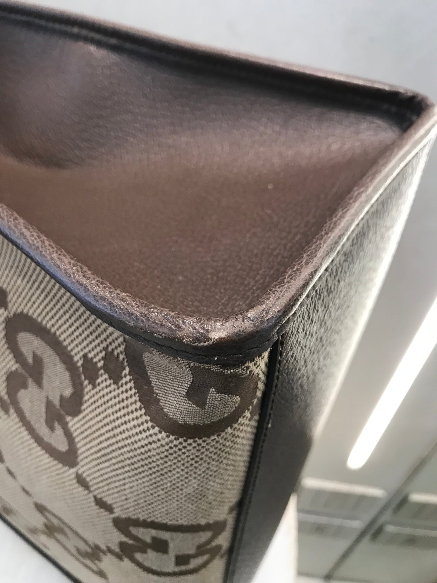Gucci Jumbo GG Tote
