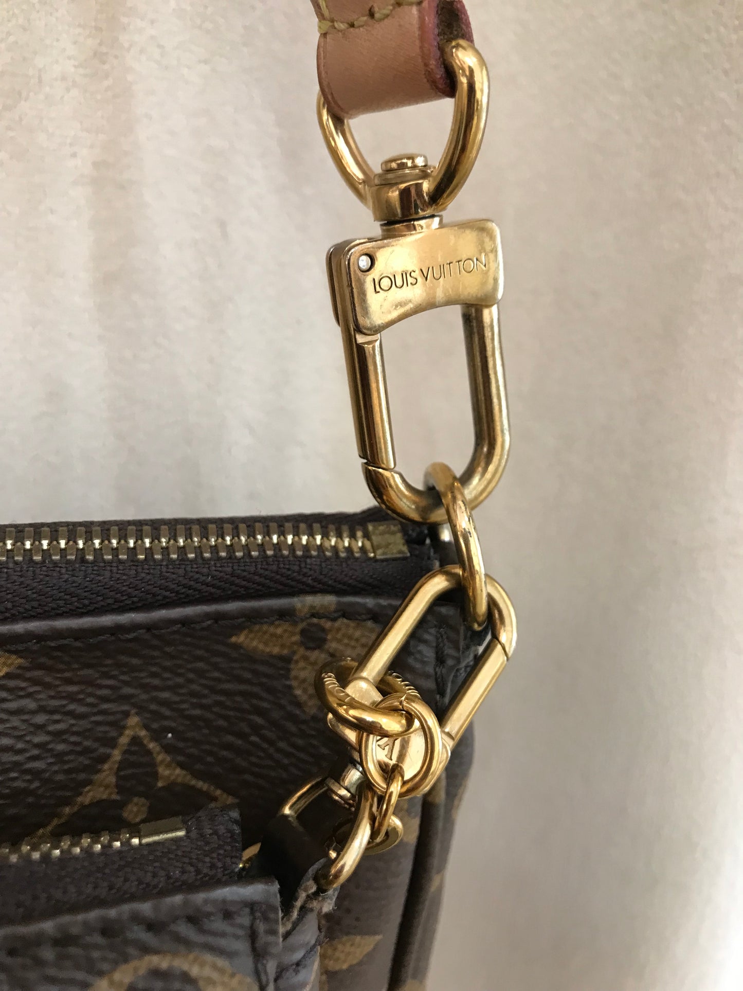 Louis Vuitton Multipochette