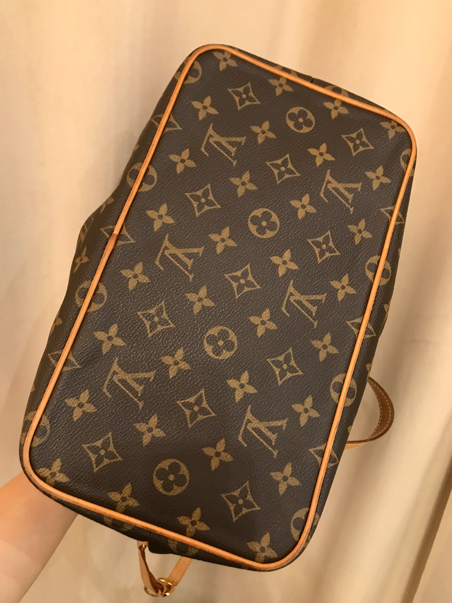 Louis Vuitton Palermo