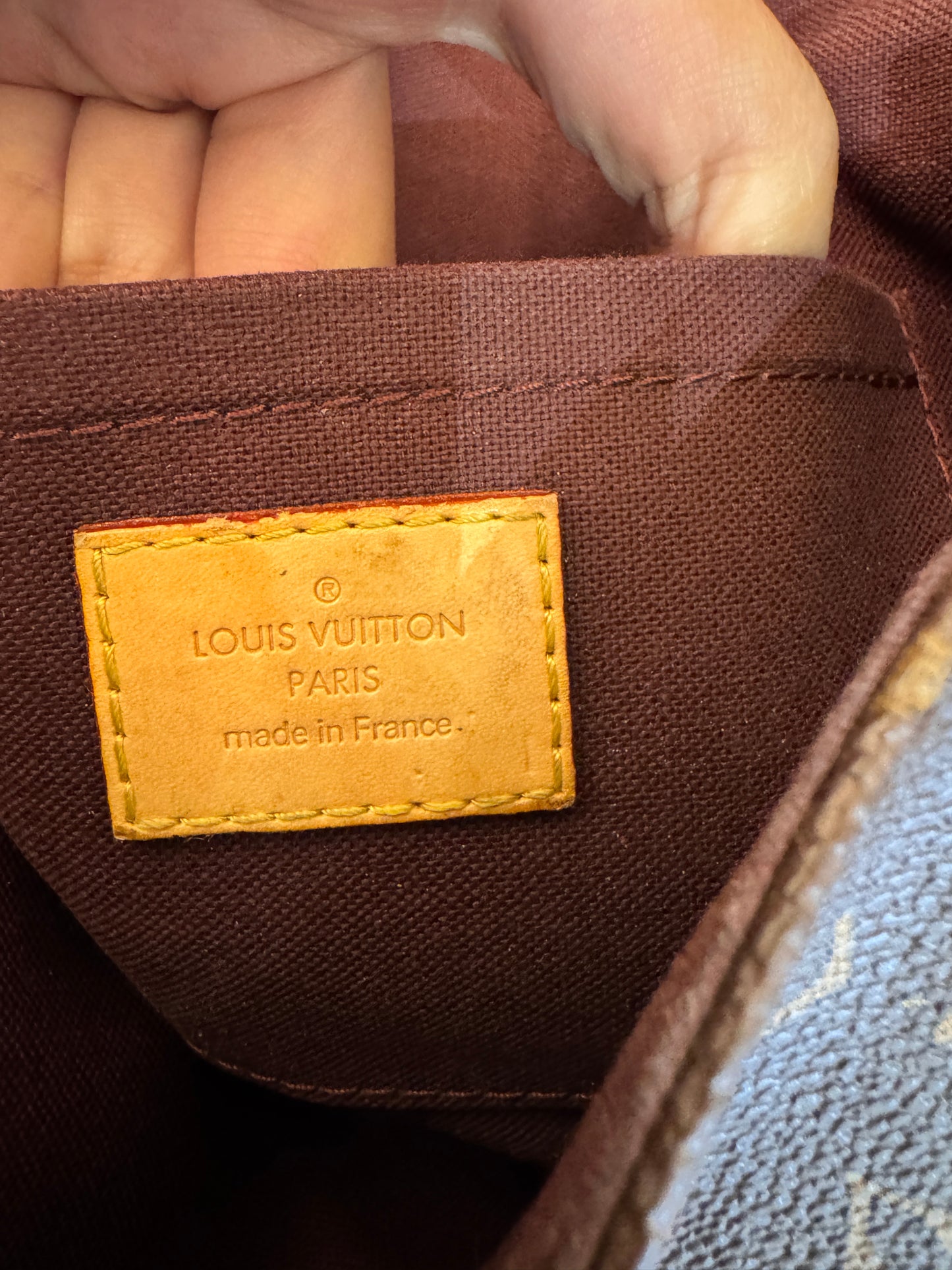 Louis Vuitton Favorite