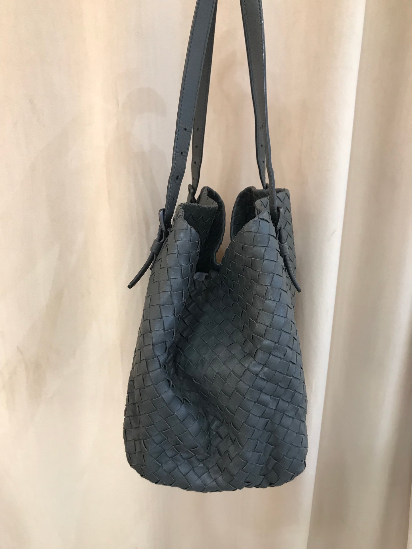 Bottega Veneta Cesta
