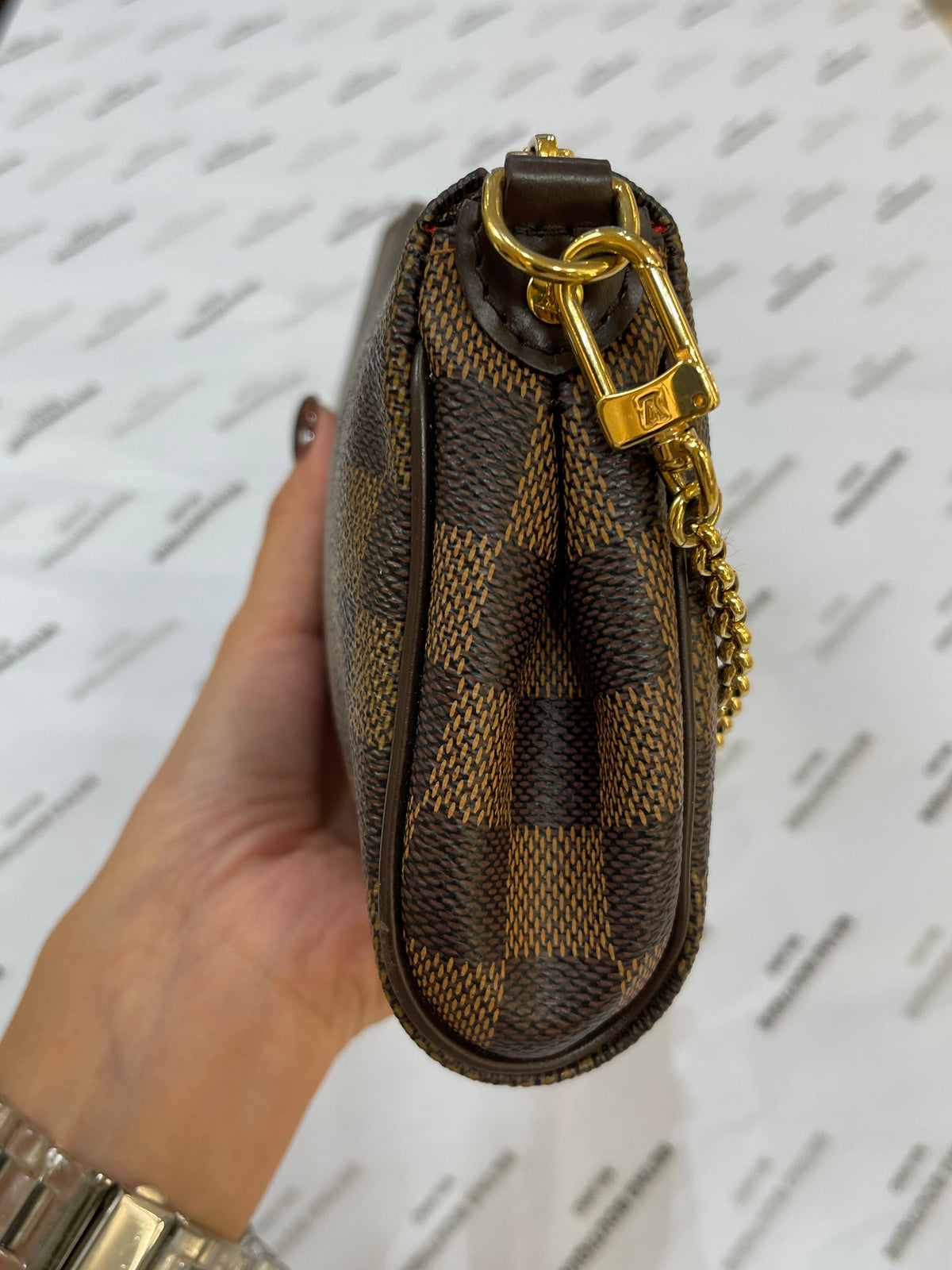 Louis Vuitton Eva Damier