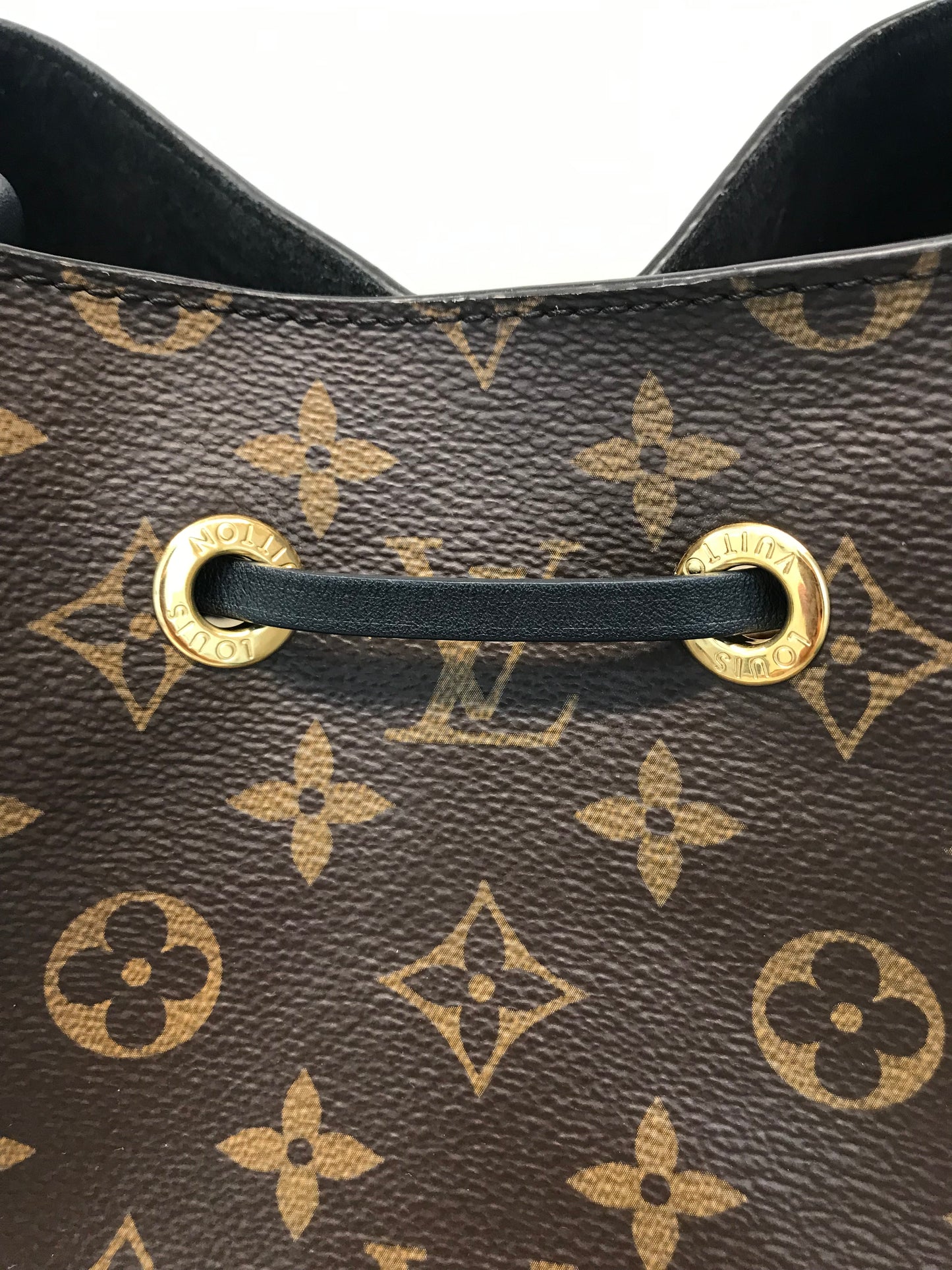 Louis Vuitton Neo Noe