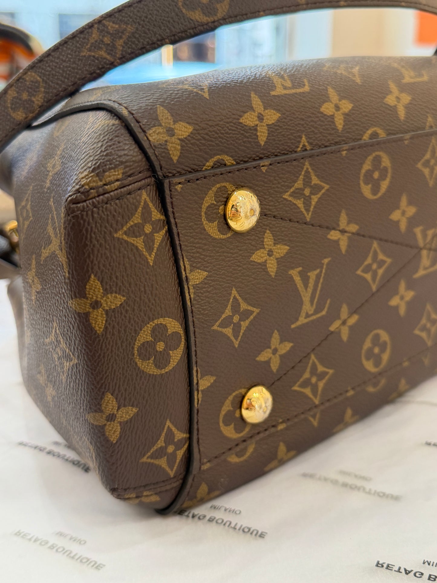 Louis Vuitton Montaigne Tg Media