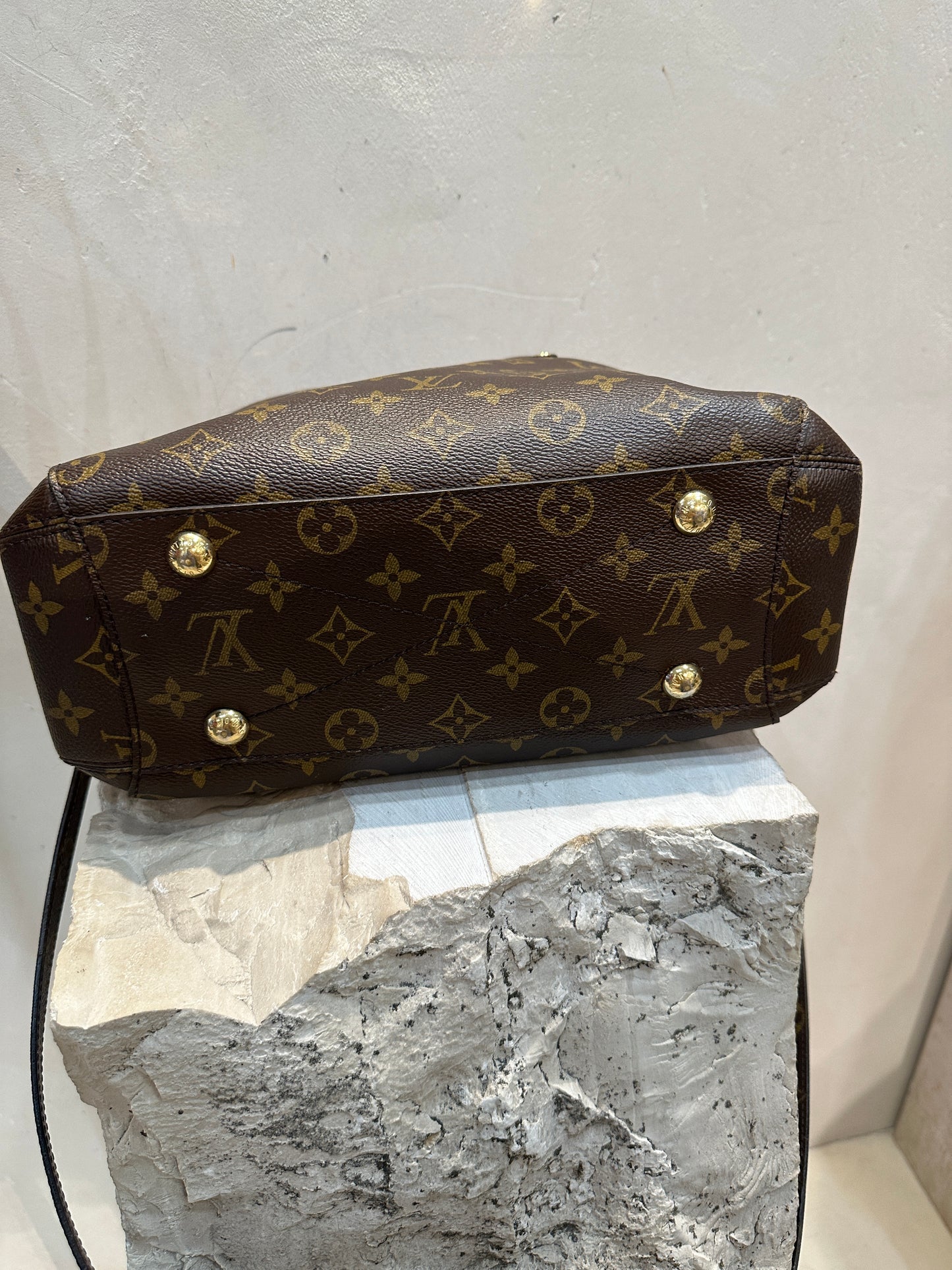 Louis Vuitton Montaigne tg PM