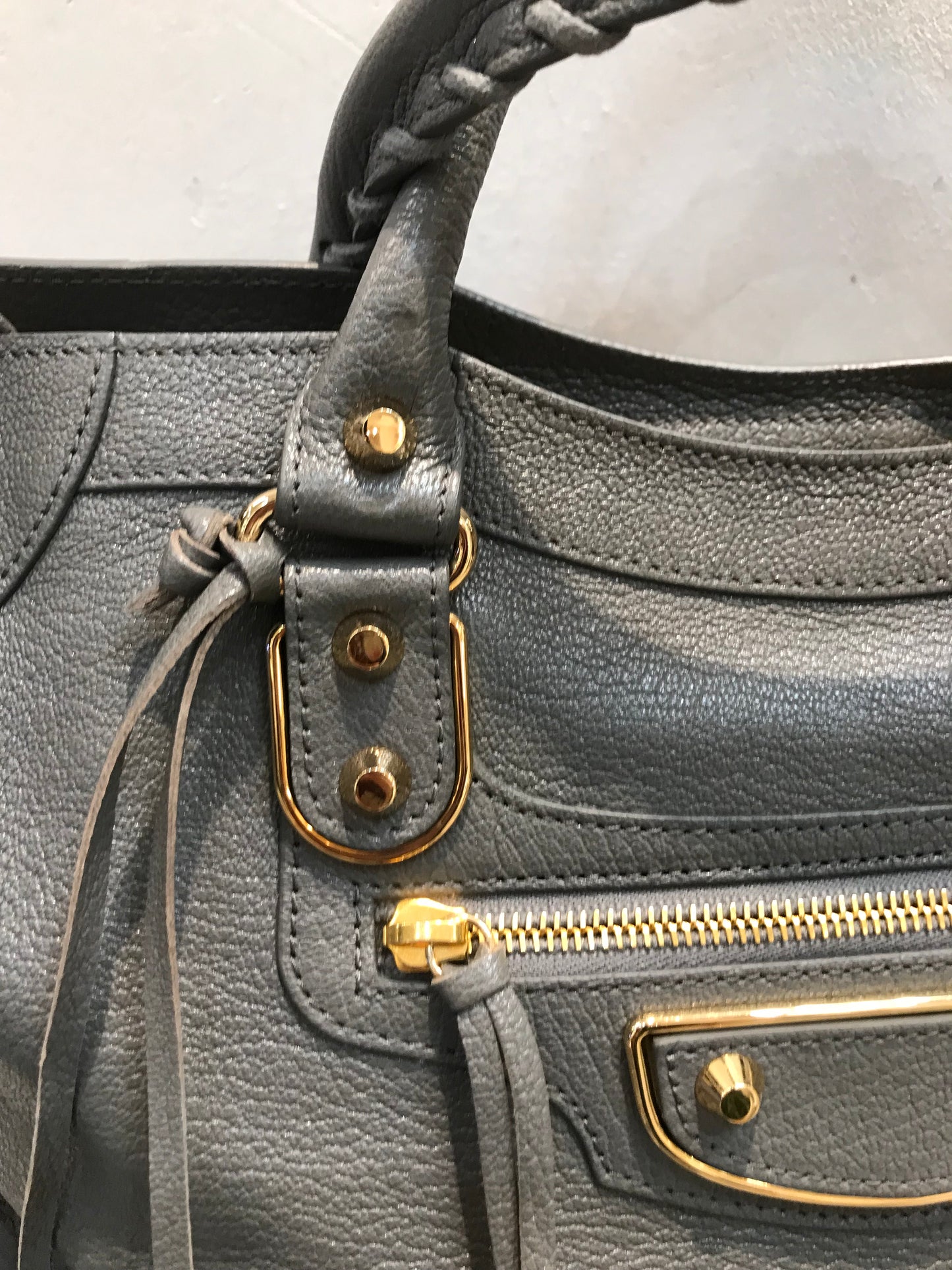 Balenciaga Classic Metallic Tg Media