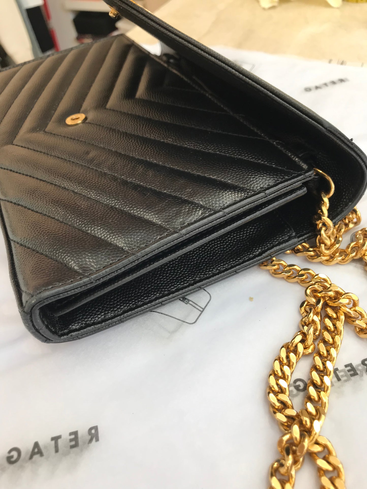 Saint Laurent Pochette con Catena Cassandre