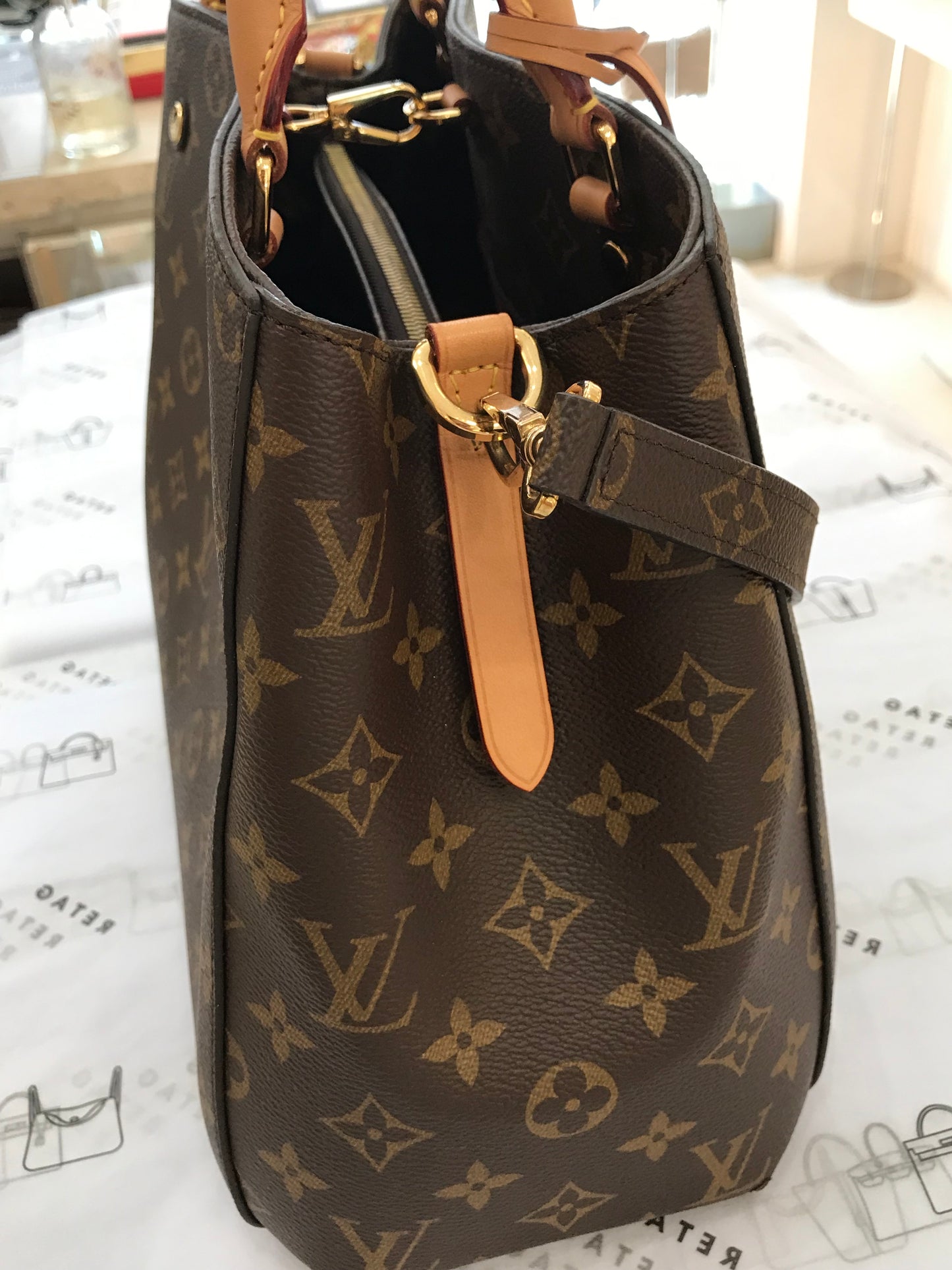 Louis Vuitton Montaigne tg Media