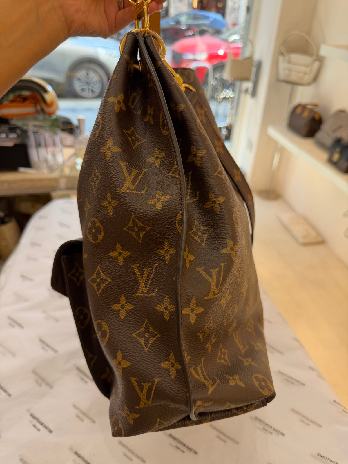 Louis Vuitton Metis Hobo