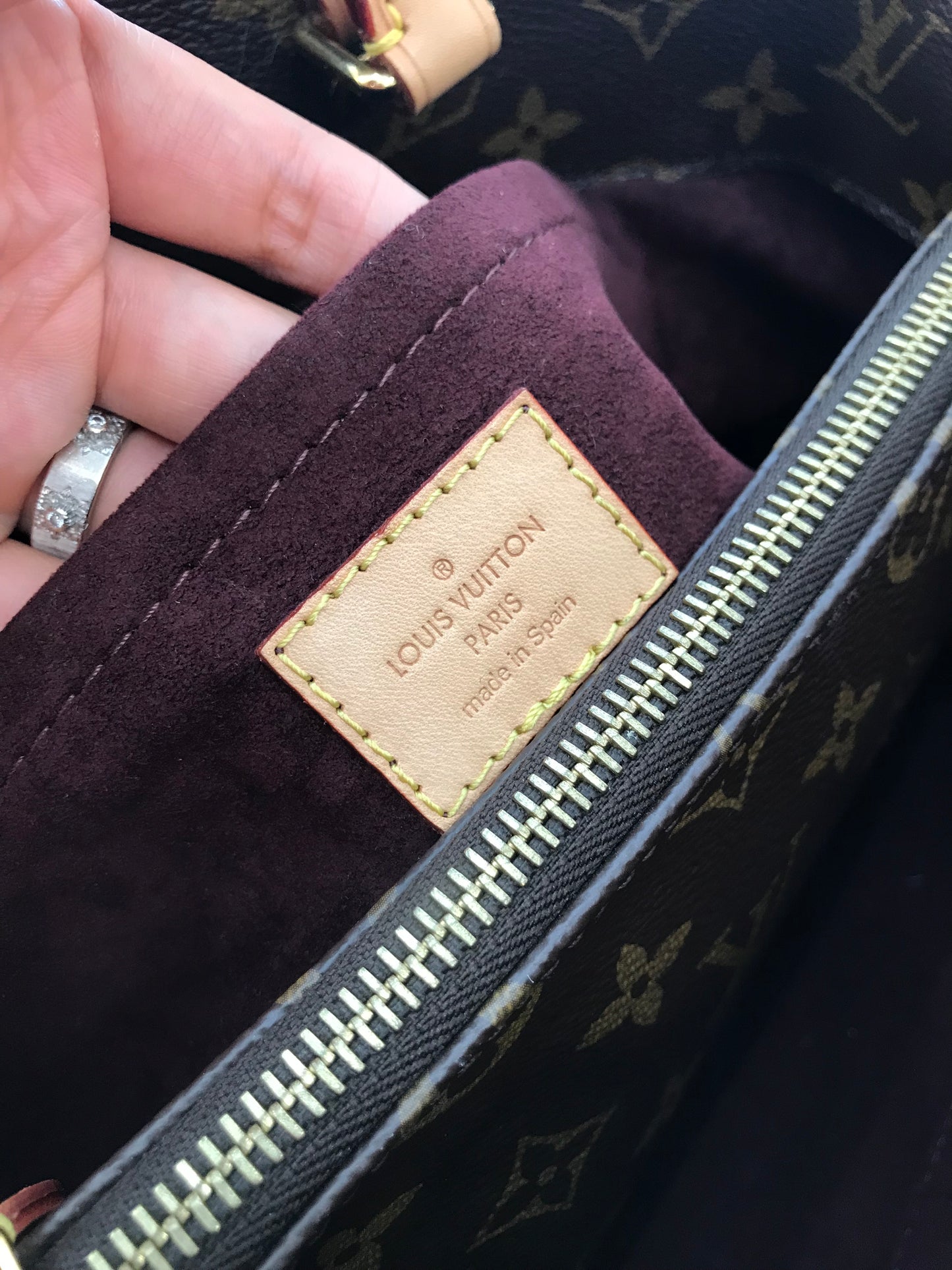 Louis Vuitton Montaigne tg Media