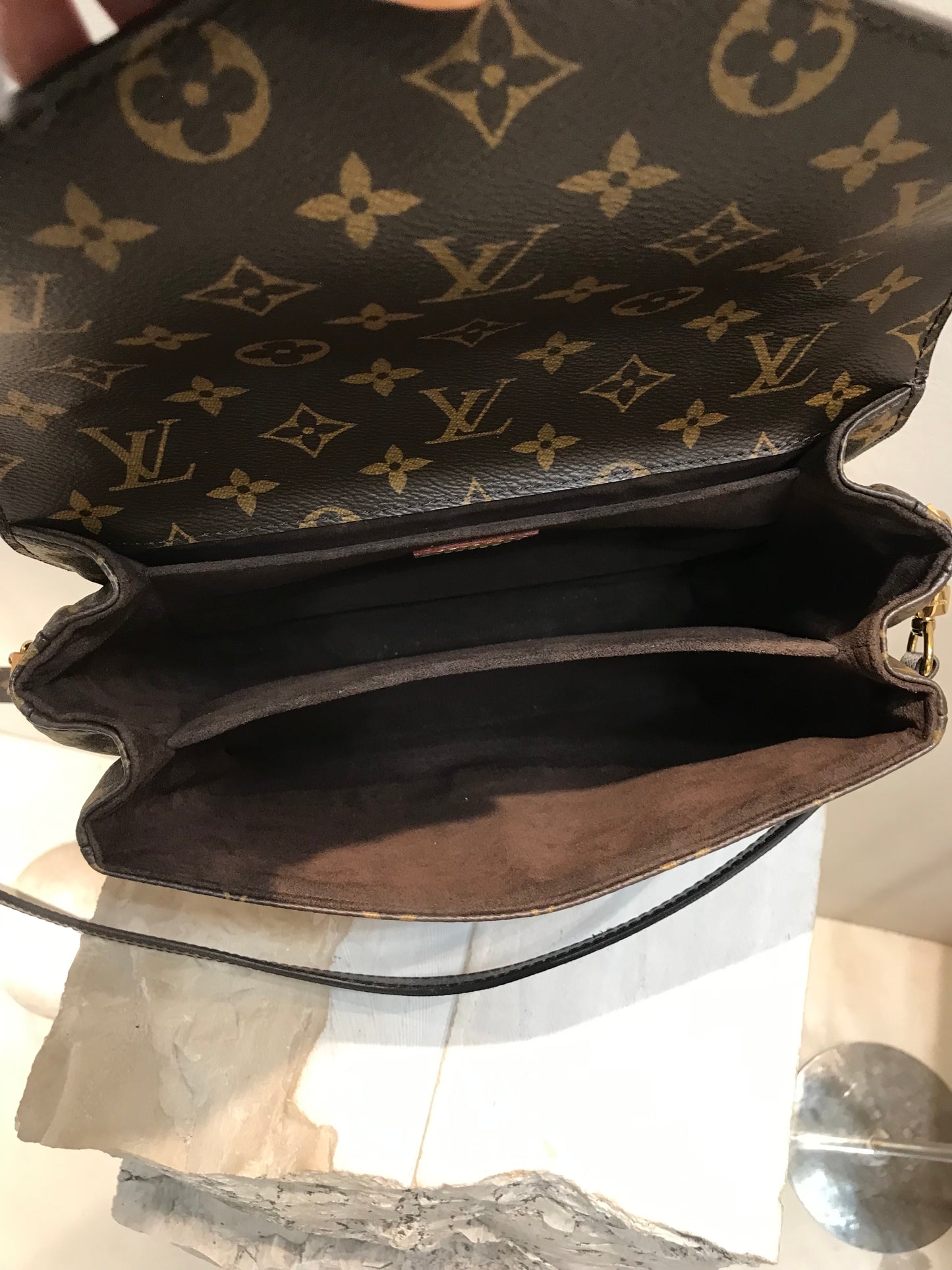 Louis Vuitton Metis