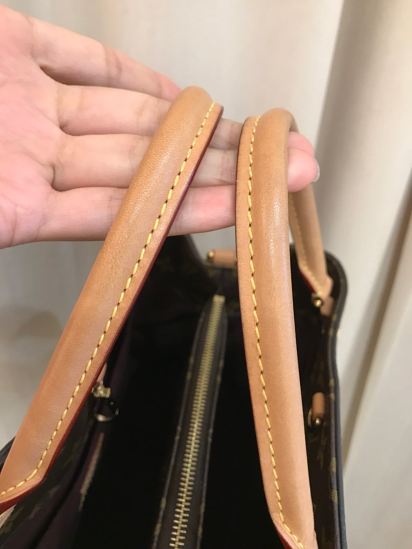 Louis Vuitton Montaigne Tg media