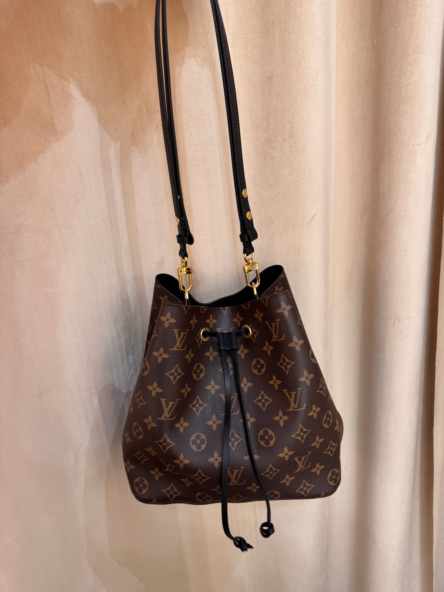 Louis Vuitton Néo