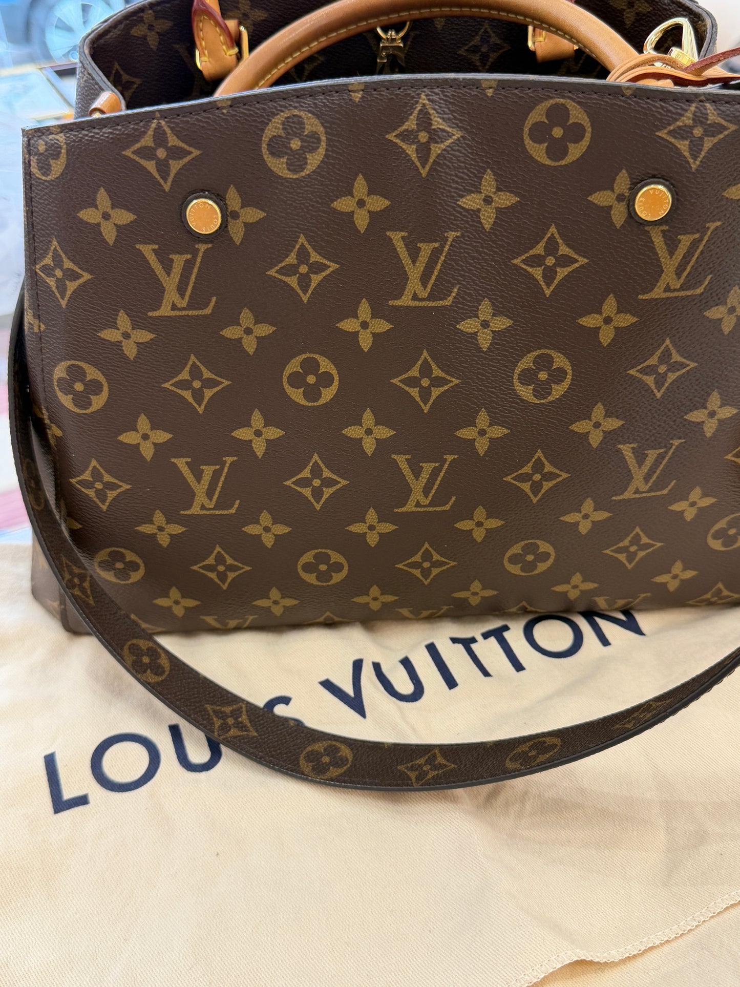 Louis Vuitton Montaigne Tg Media
