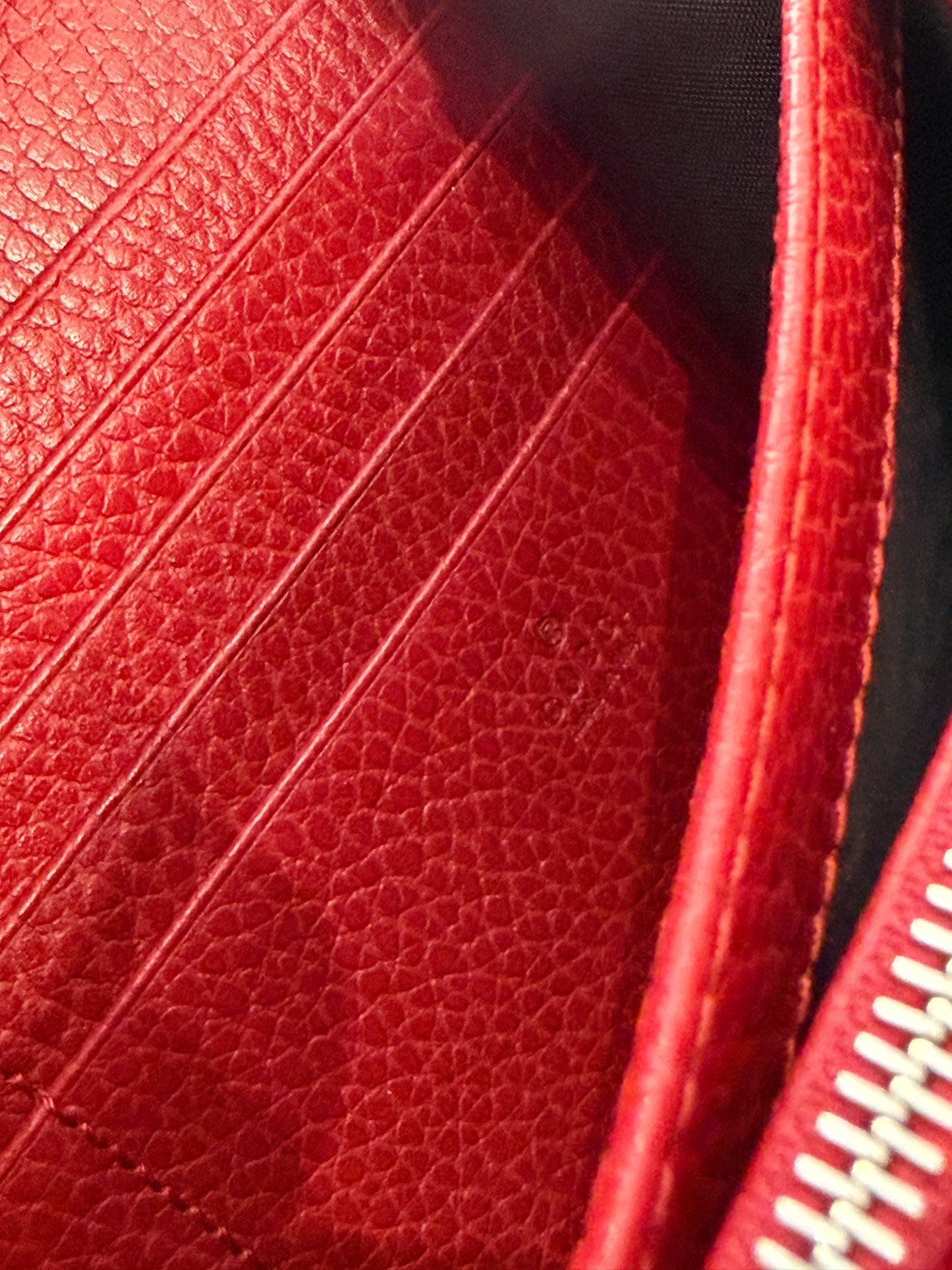 Gucci Dionysus Chain Wallet in Pelle